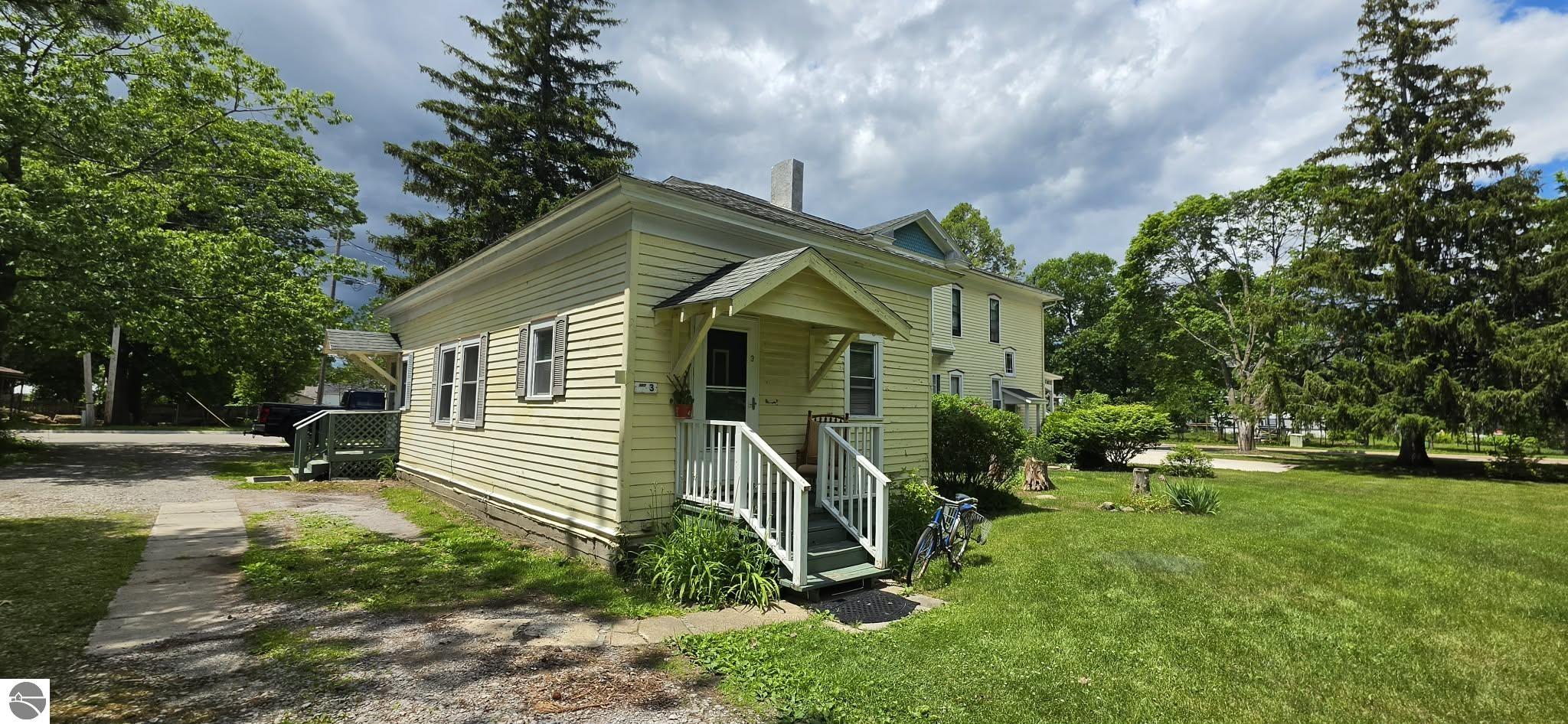 211 W State Street, East Tawas, MI 48730 — Photo 8