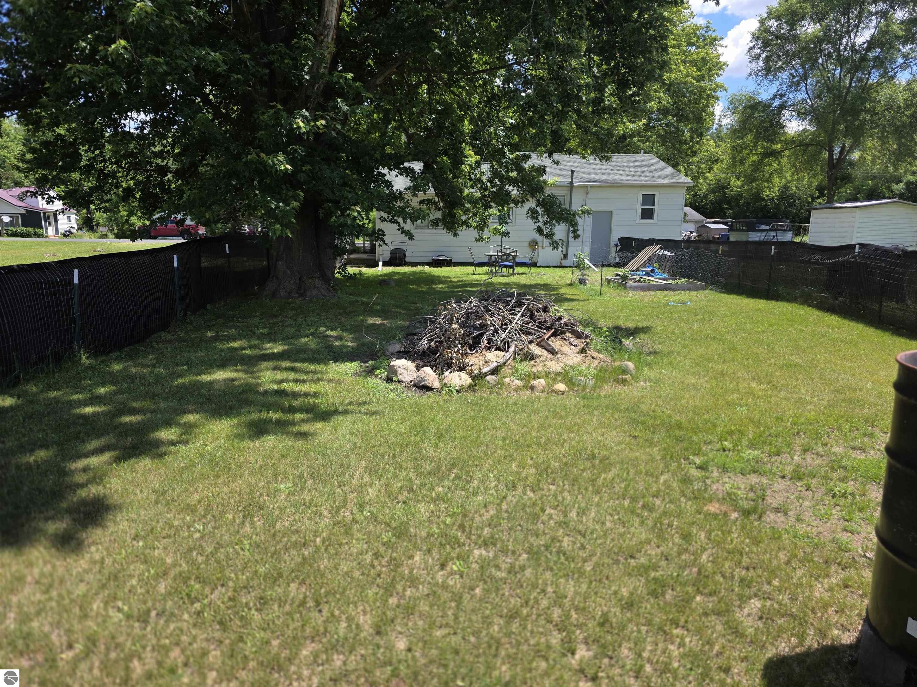 6053 NW Mill, Riverdale, MI 48877 — Photo 23