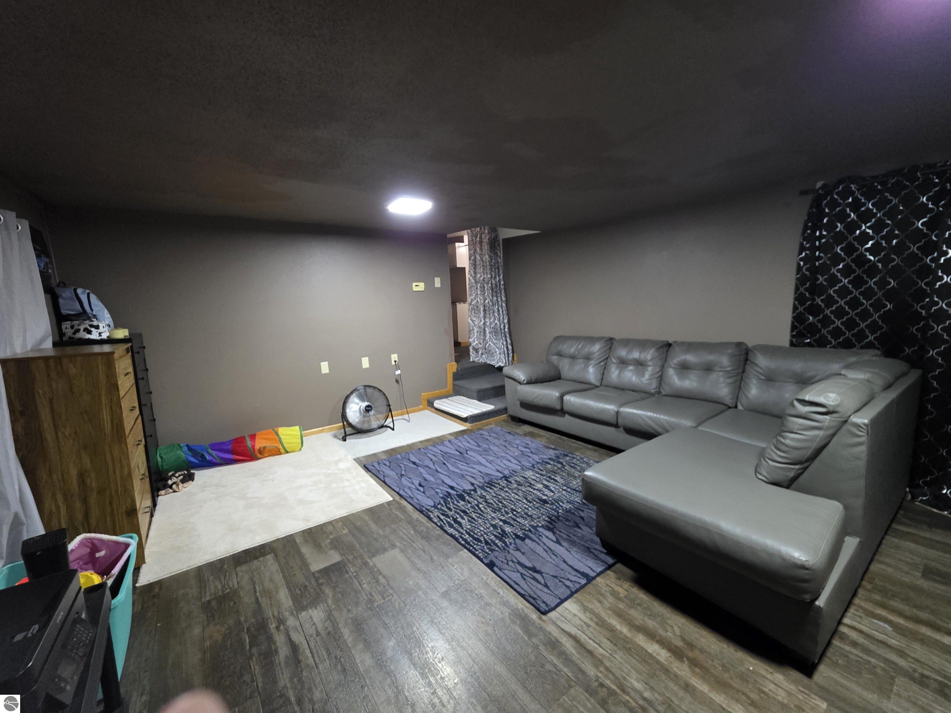 6053 NW Mill, Riverdale, MI 48877 — Photo 7