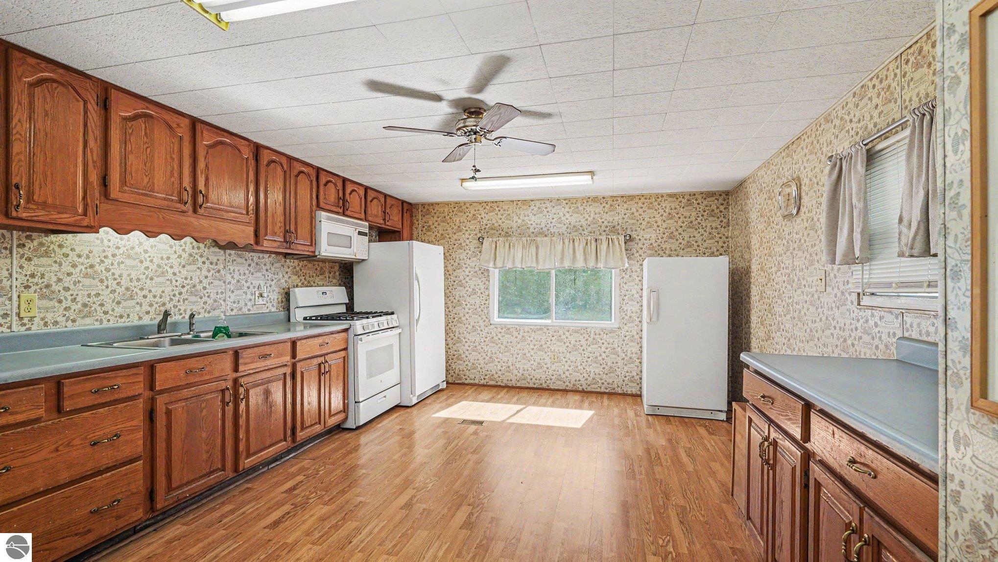 10221 E Church Road, Vestaburg, MI 48891 — Photo 5