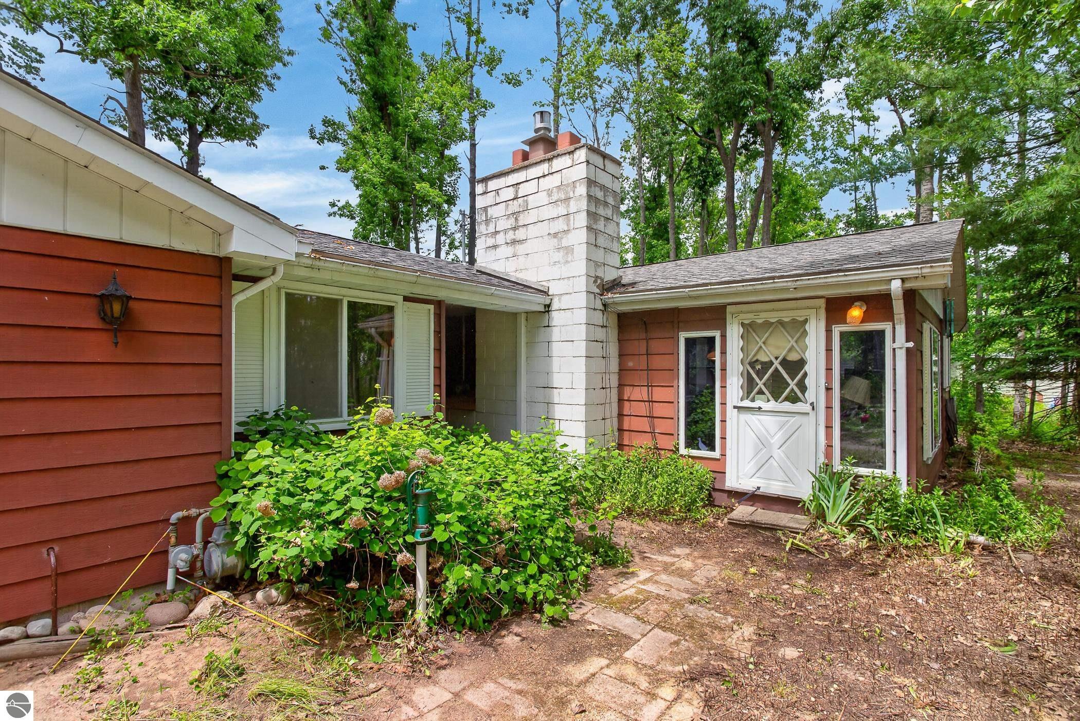 6744 Crystal Street, Johannesburg, MI 49751 — Photo 5