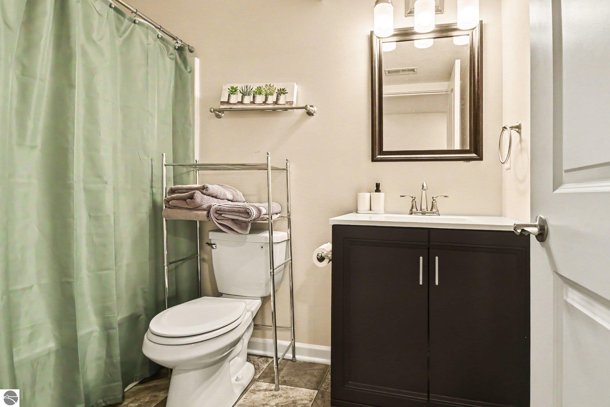173 Crystal Court, Alma, MI 48801 — Photo 12
