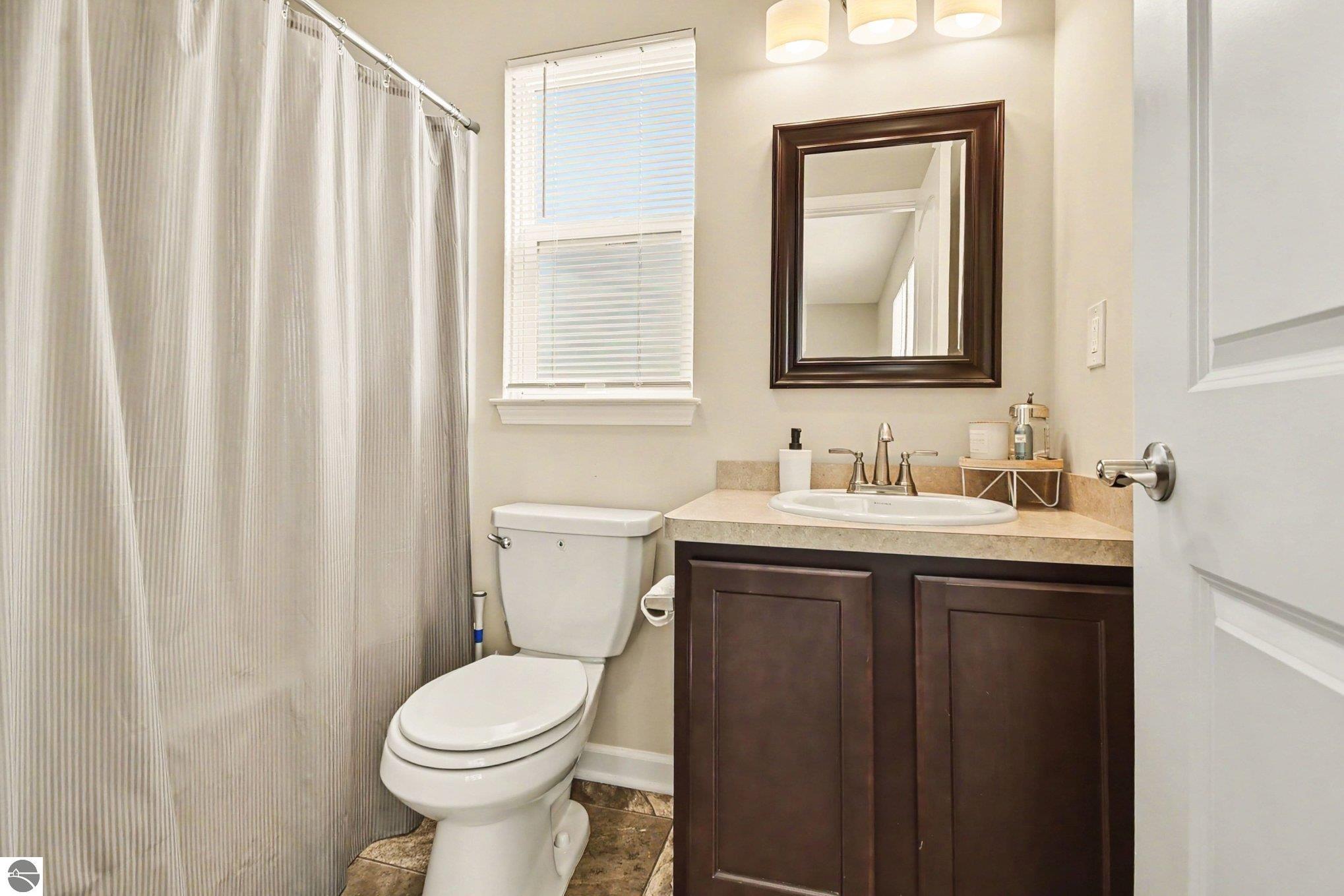 173 Crystal Court, Alma, MI 48801 — Photo 14