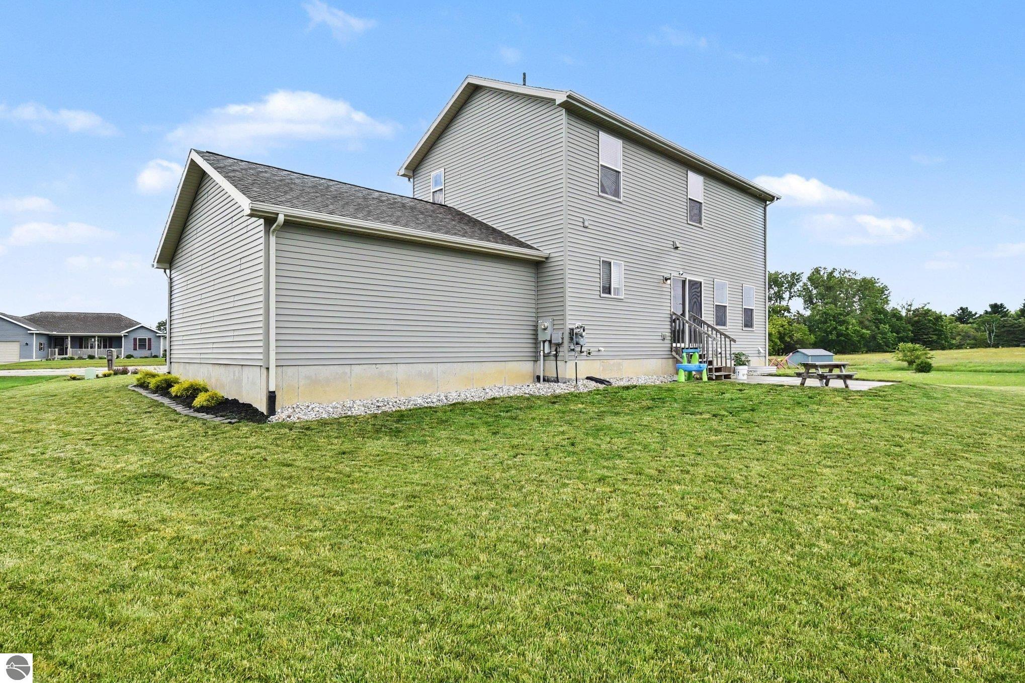 173 Crystal Court, Alma, MI 48801 — Photo 31