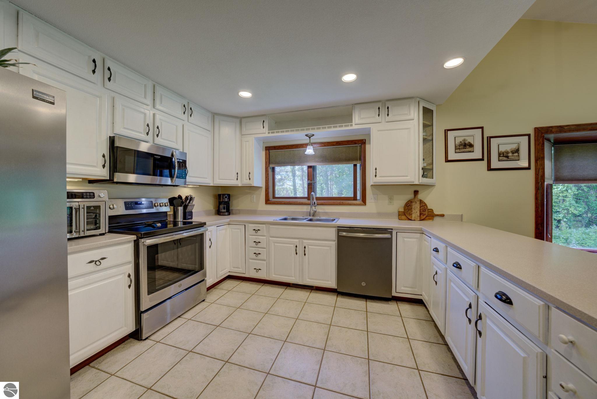 6151 Smith Road, Rapid City, MI 49676 — Photo 10