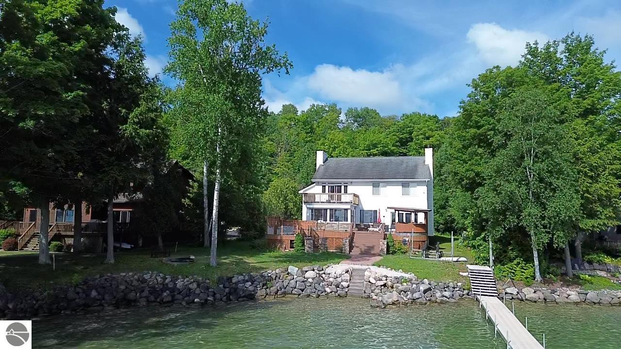9276 Elk Lake Trail, Williamsburg, MI 49690