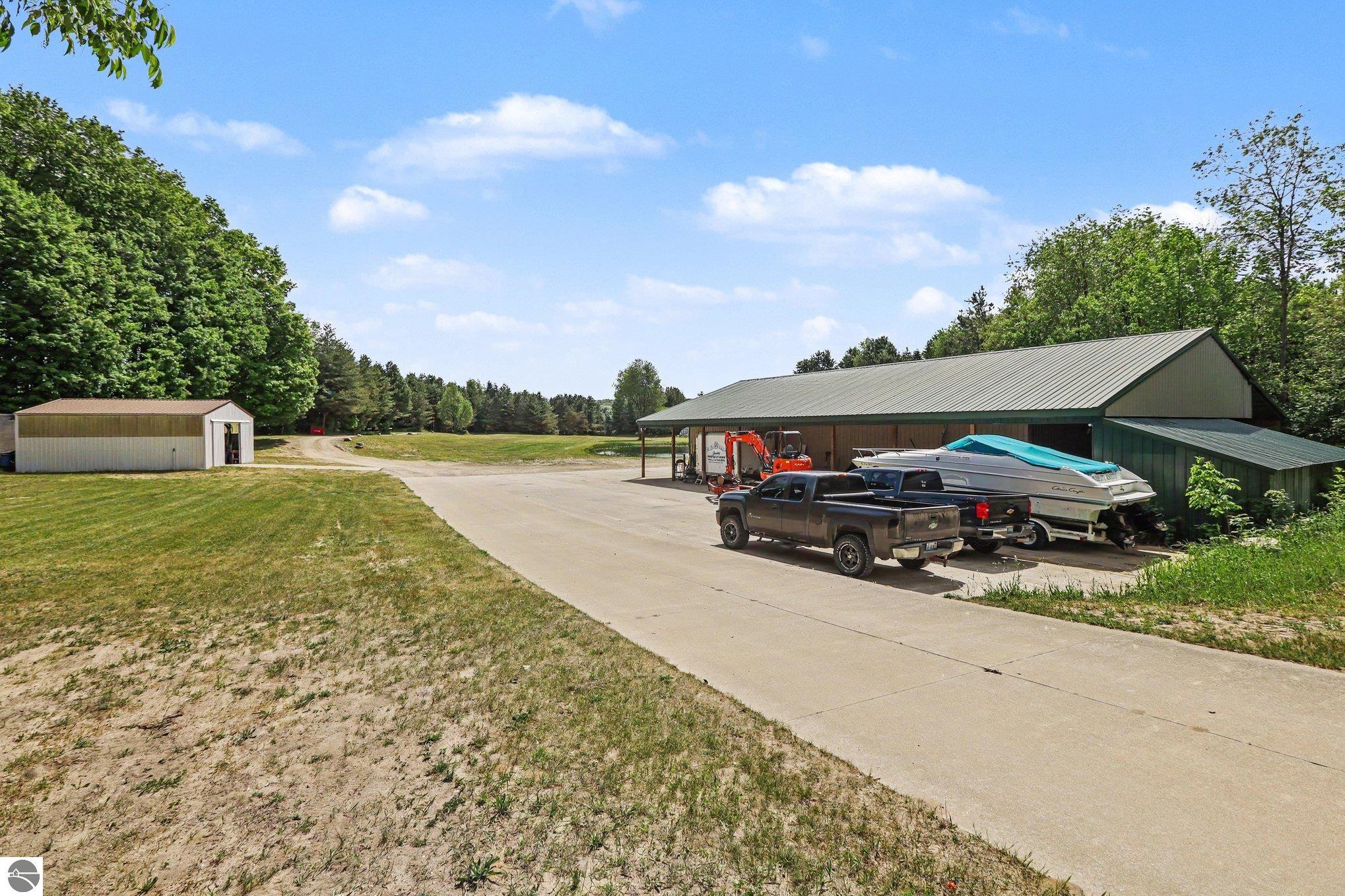 8157 NW Kellogg Road, Alden, MI 49612 — Photo 47