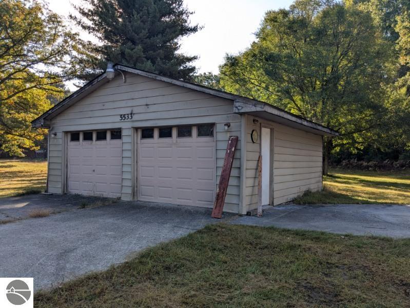 5533 E County Line Road, South Branch, MI 48761 — Photo 6