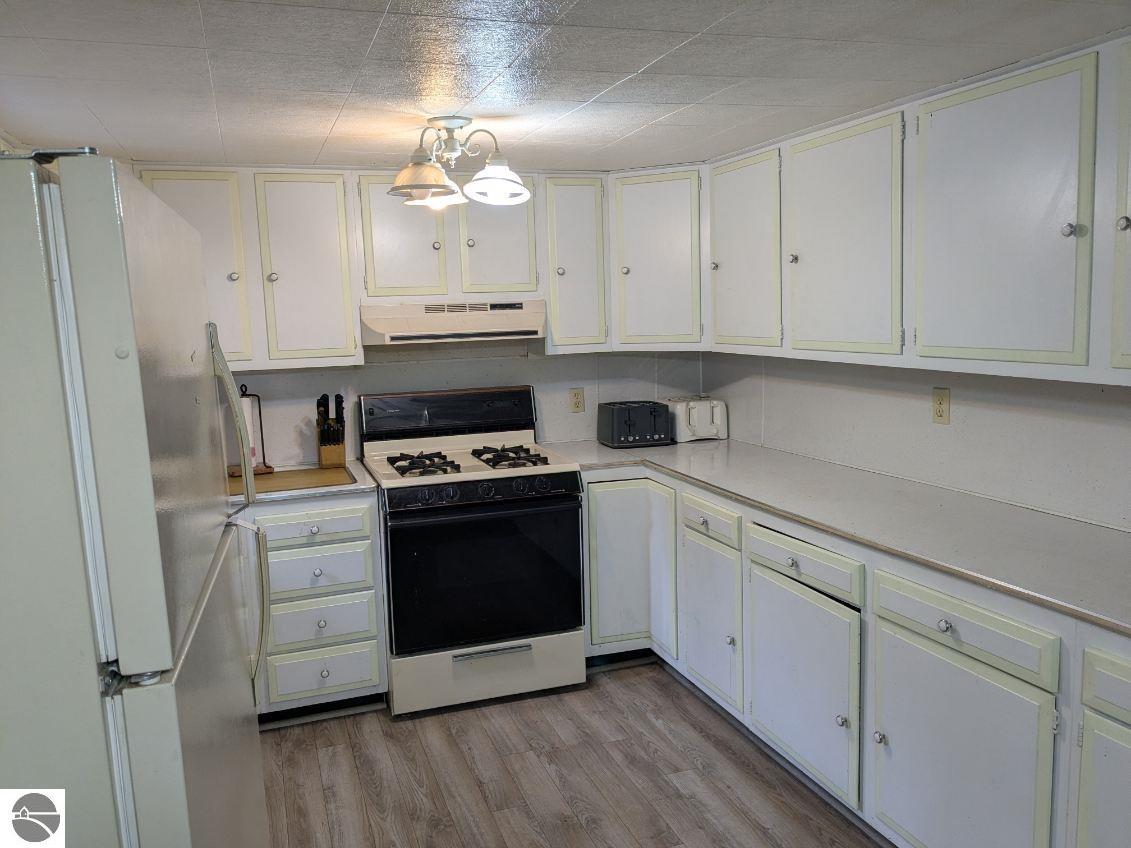 5533 E County Line Road, South Branch, MI 48761 — Photo 8