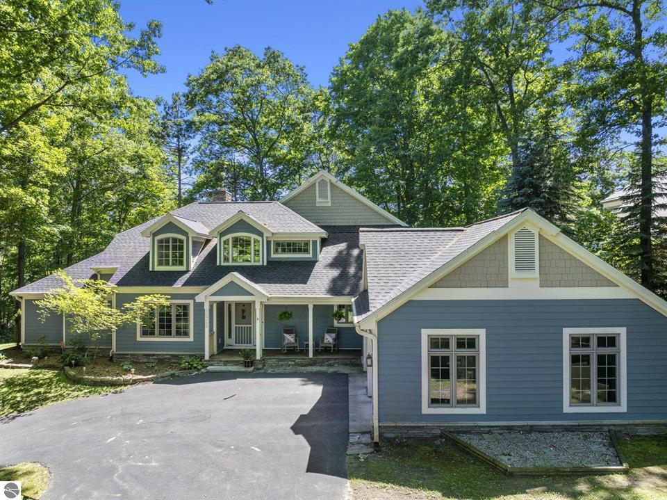 10268 E Twin Oaks Drive on Cedar Lake