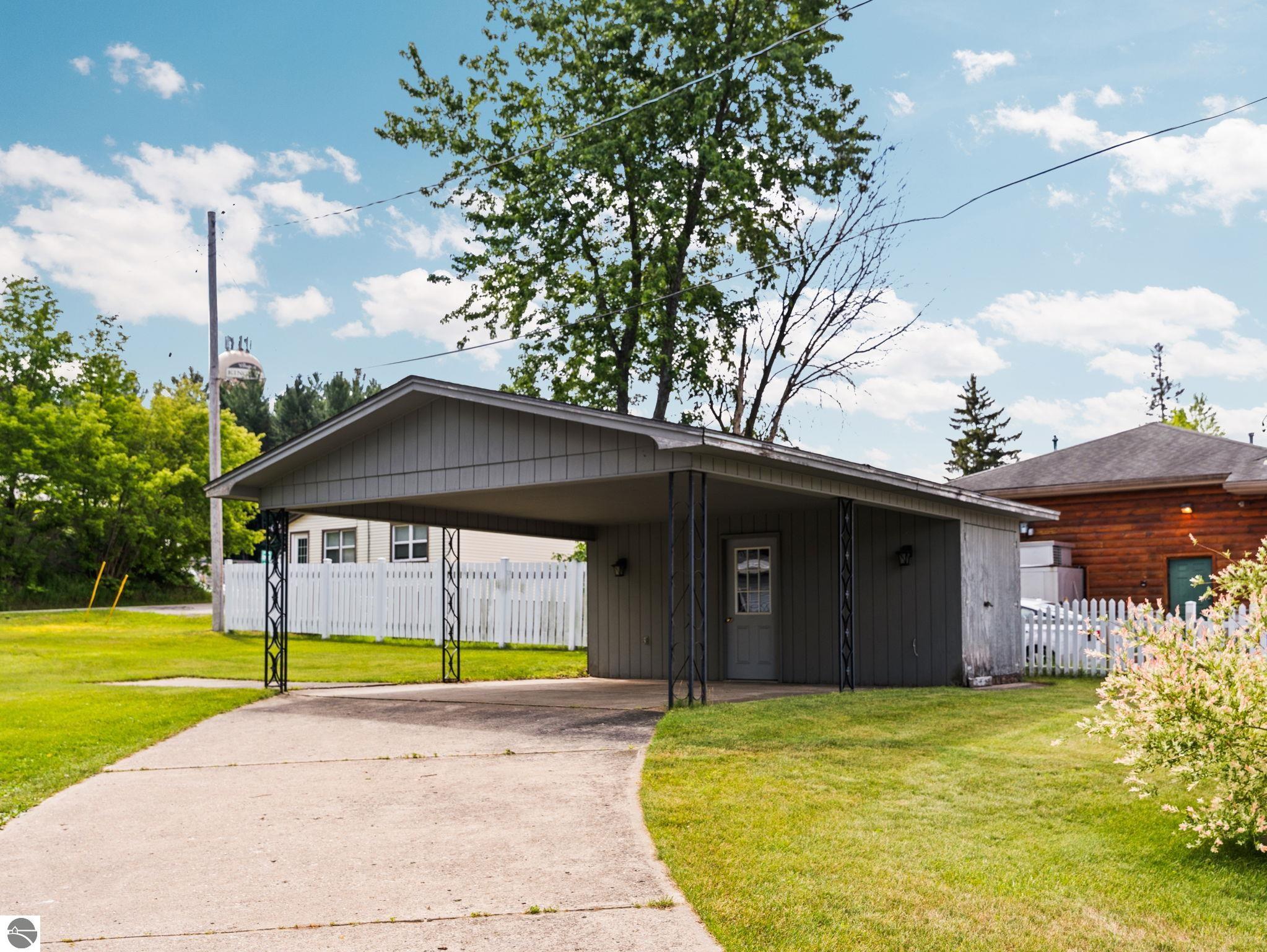 106 N Brownson, Kingsley, MI 49649 — Photo 11
