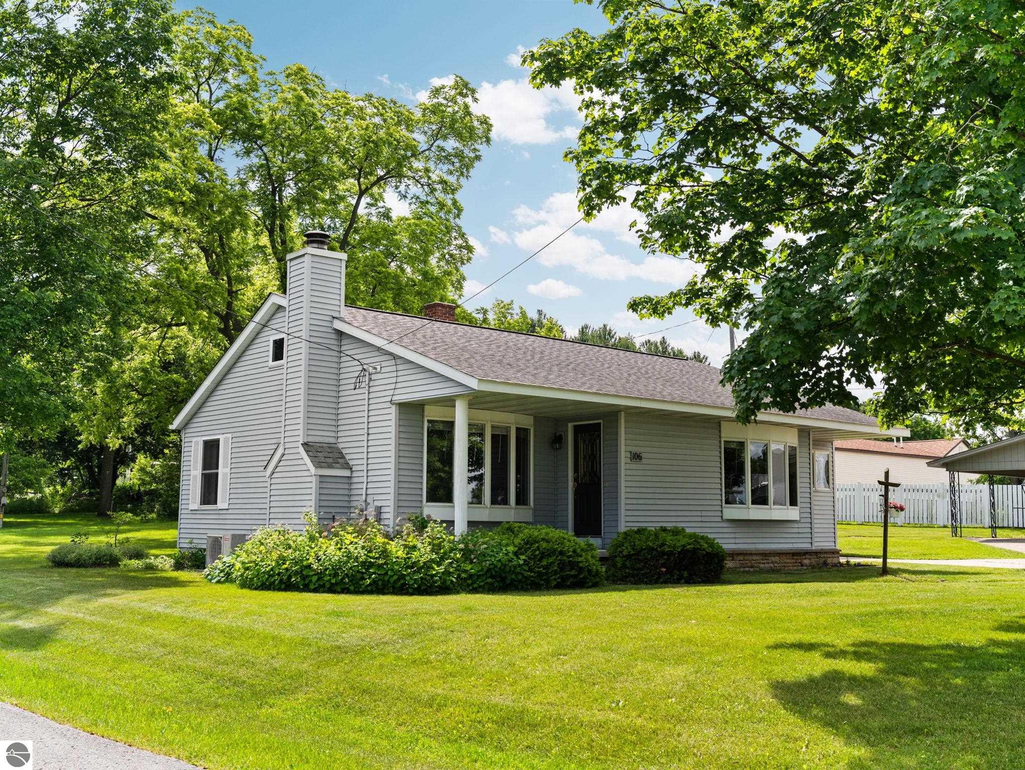 106 N Brownson, Kingsley, MI 49649 — Photo 4