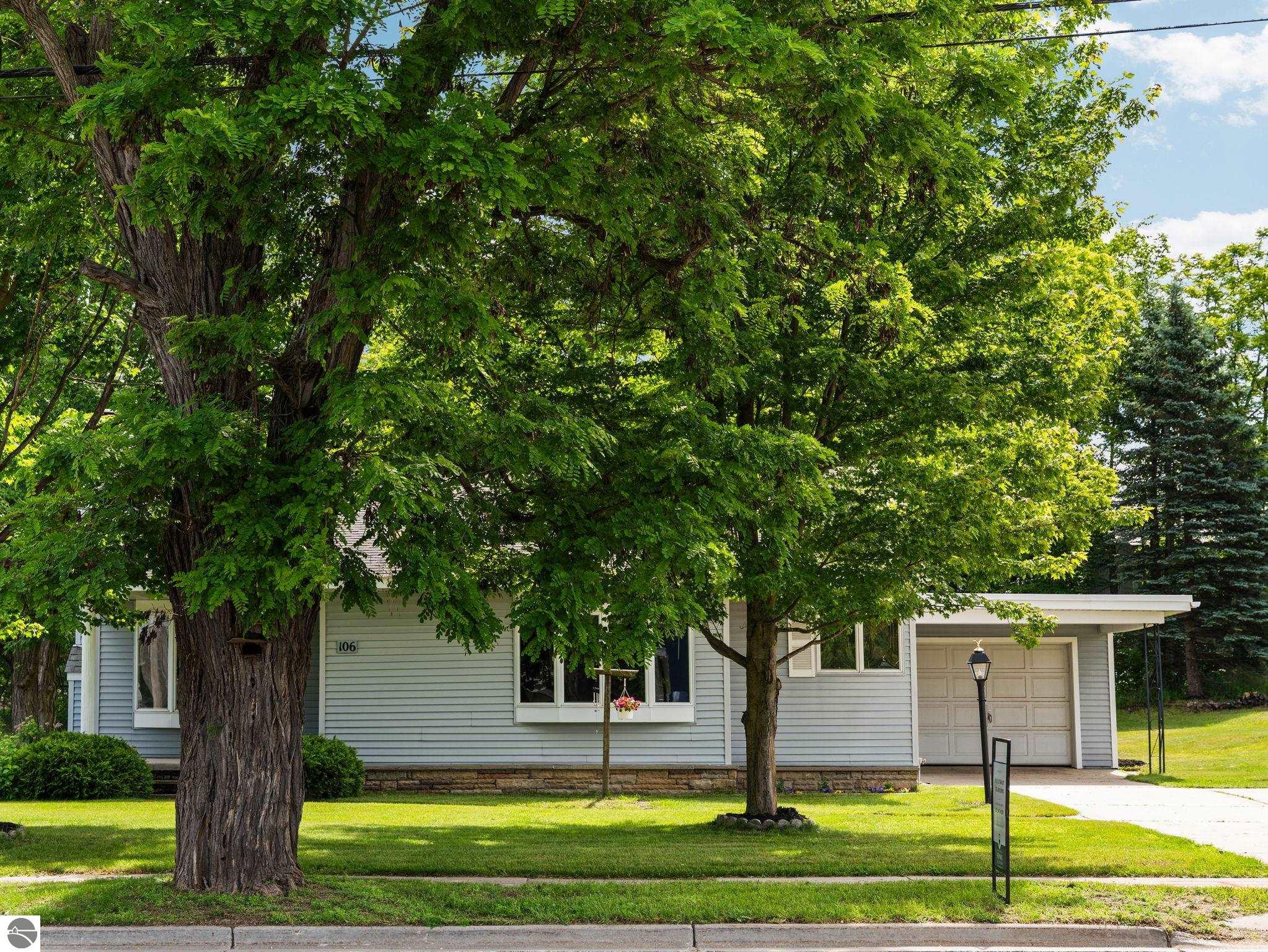 106 N Brownson, Kingsley, MI 49649 — Photo 45