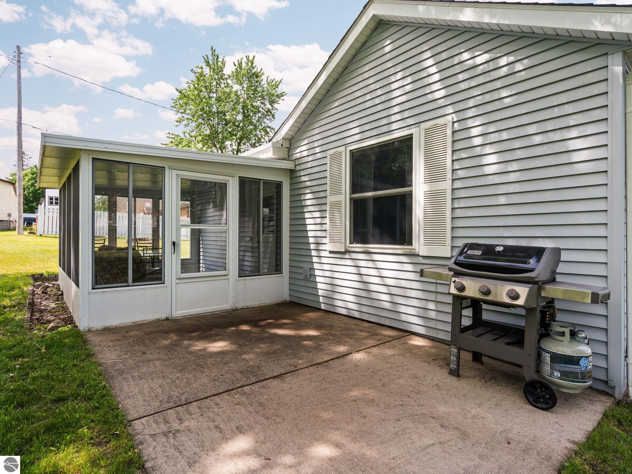 106 N Brownson, Kingsley, MI 49649 — Photo 47