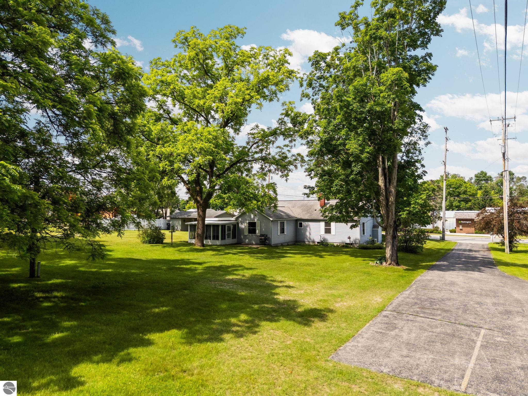 106 N Brownson, Kingsley, MI 49649 — Photo 50