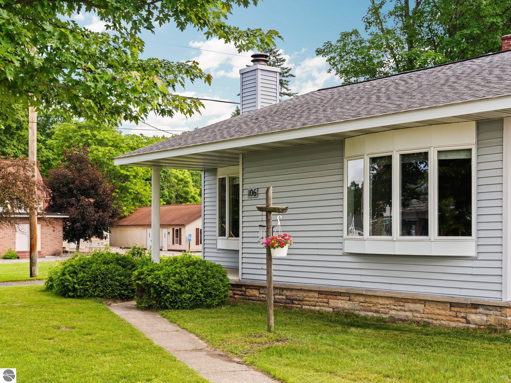106 N Brownson, Kingsley, MI 49649 — Photo 9