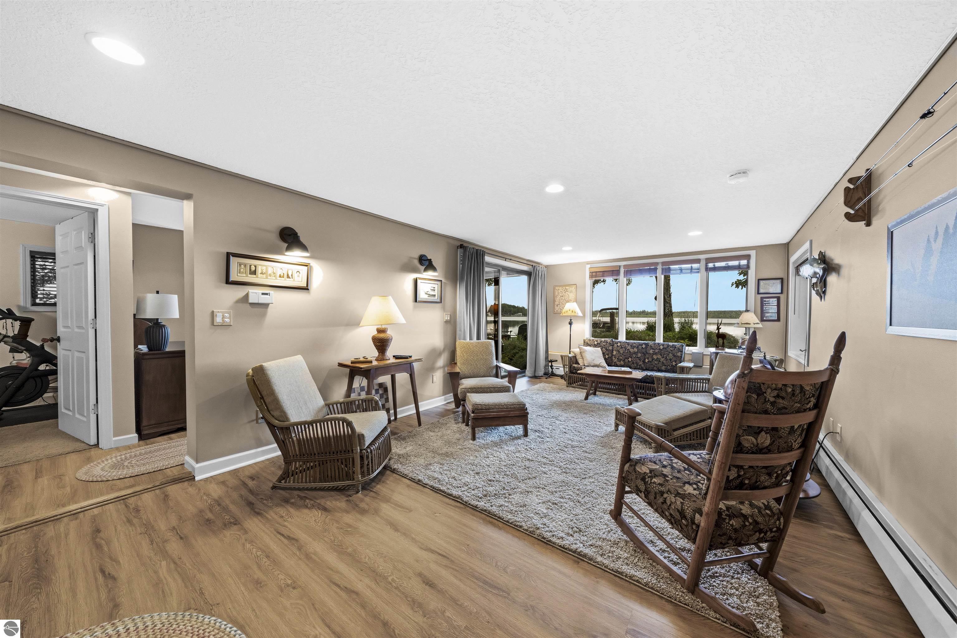 225 W Lake Drive, Cadillac, MI 49601 — Photo 49