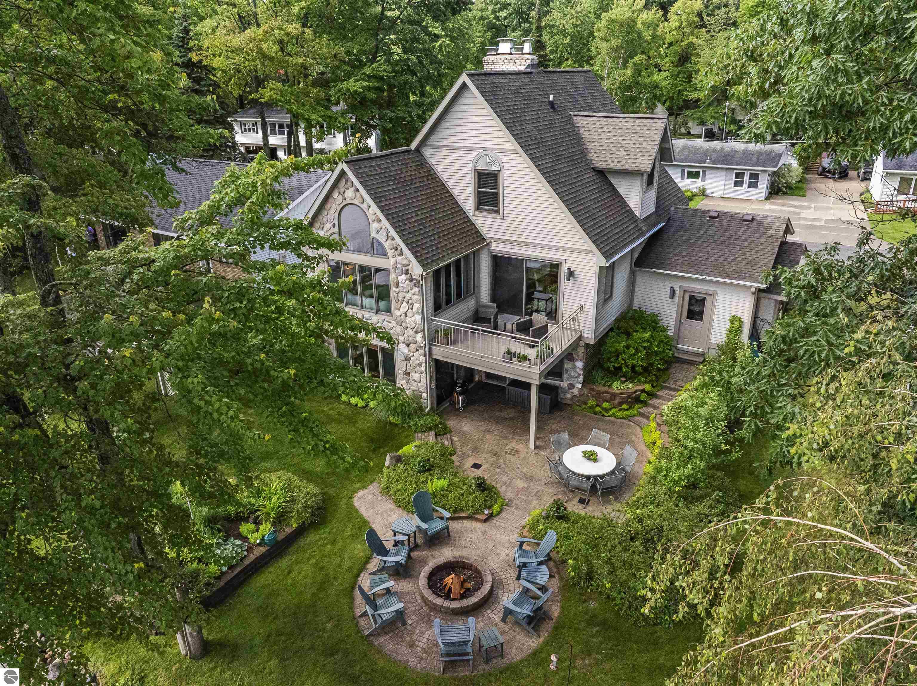 225 W Lake Drive, Cadillac, MI 49601 — Photo 69