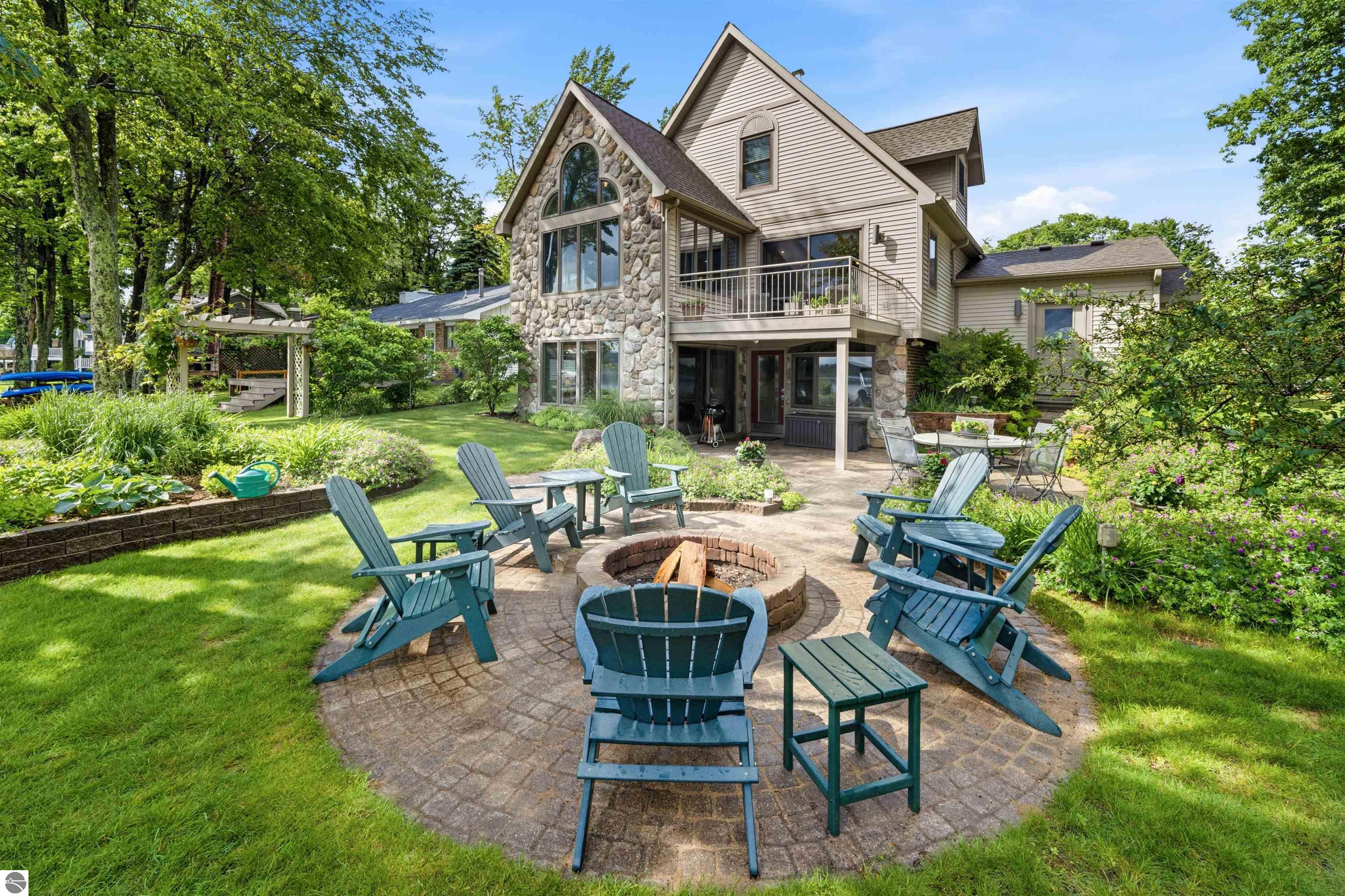 225 W Lake Drive, Cadillac, MI 49601 — Photo 70