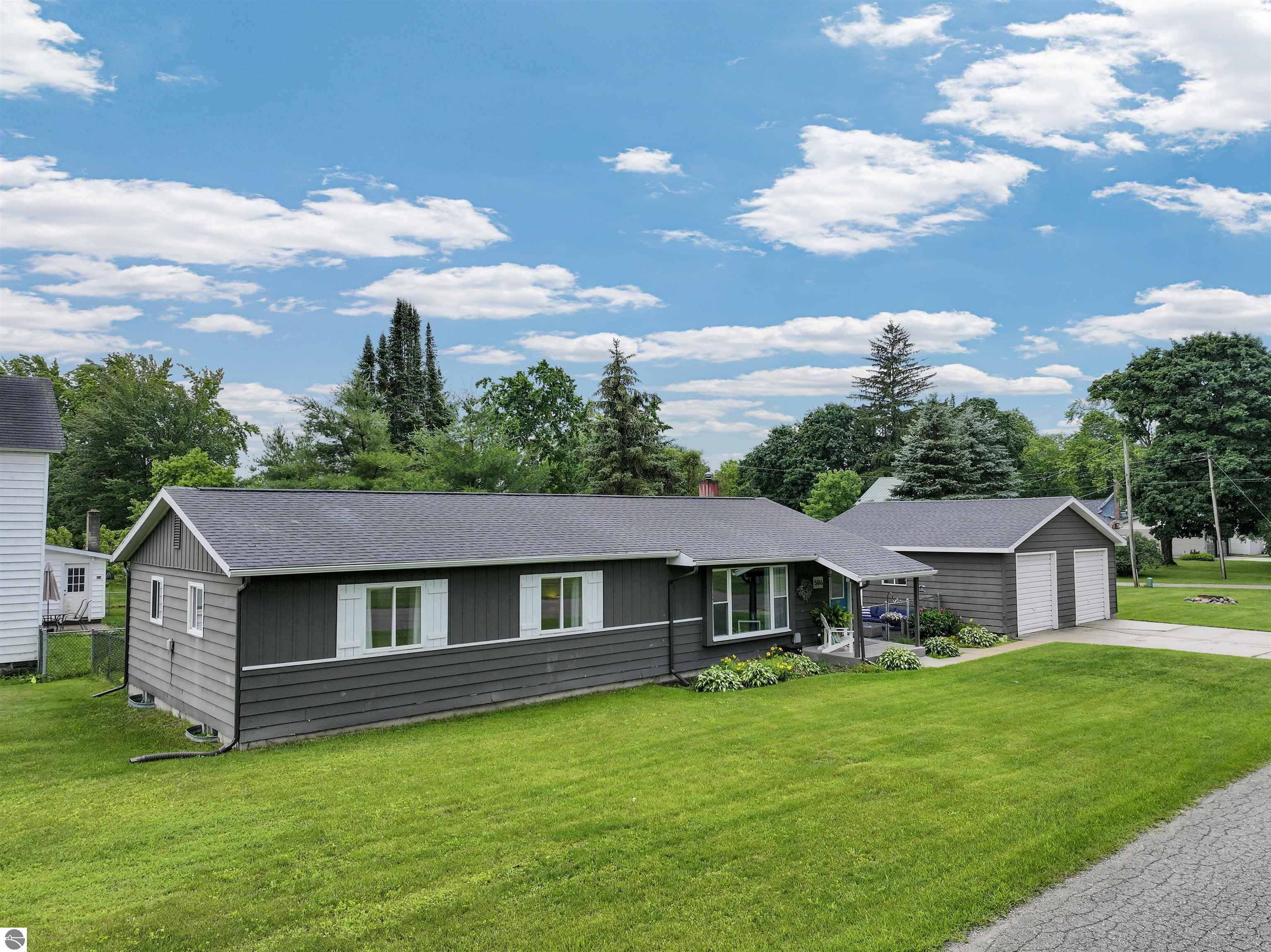 506 Prospect Street, Lake City, MI 49651 — Photo 4