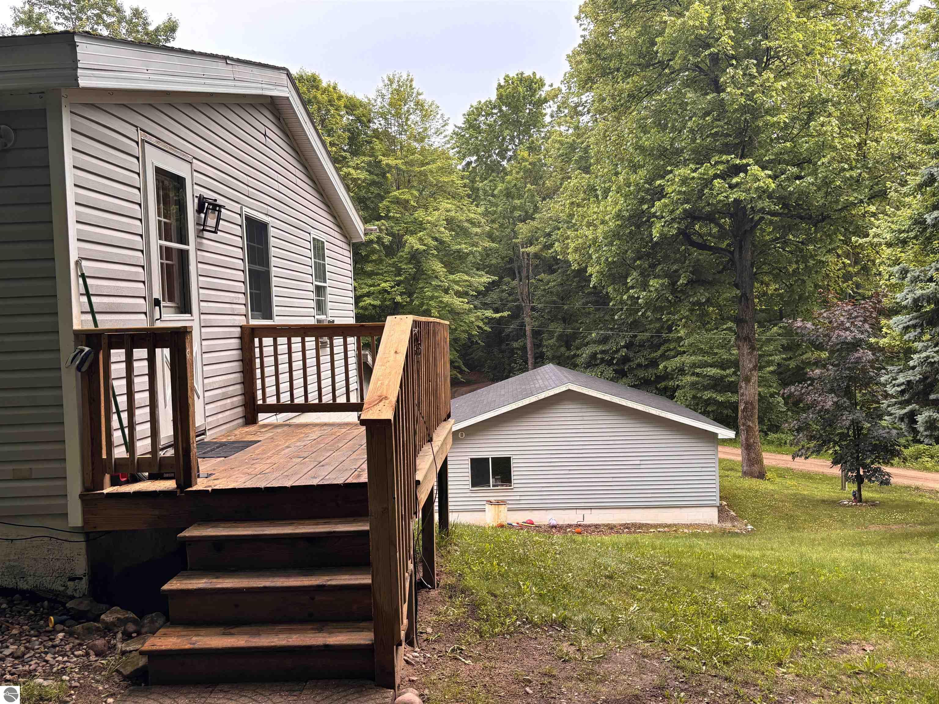 3865 Blueberry Lane, Honor, MI 49640 — Photo 4