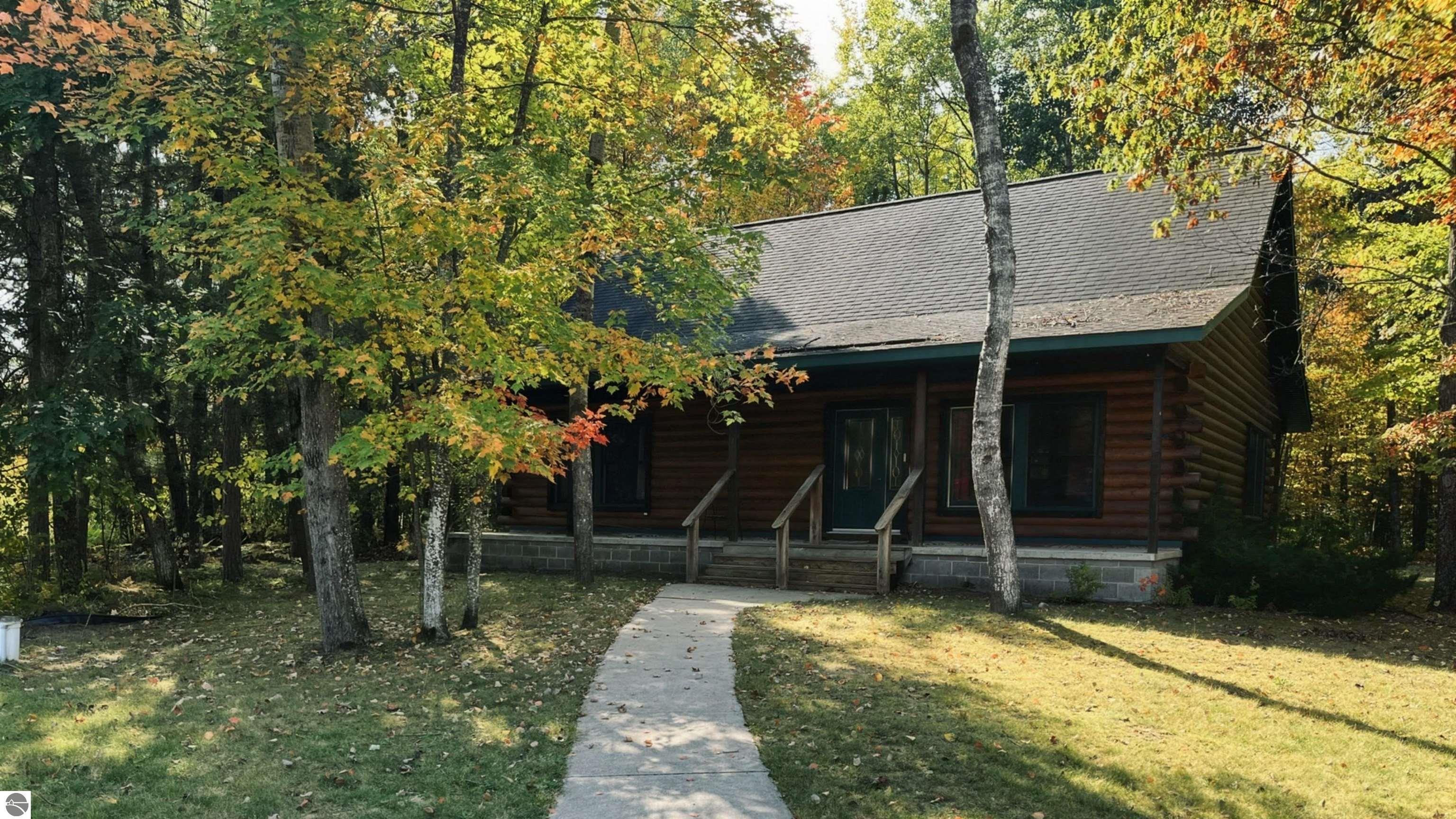 1967 NE Fairways Drive, Kalkaska, MI 49646