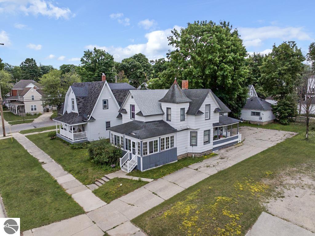 218 S Cottage, Cadillac, MI 49601 — Photo 29