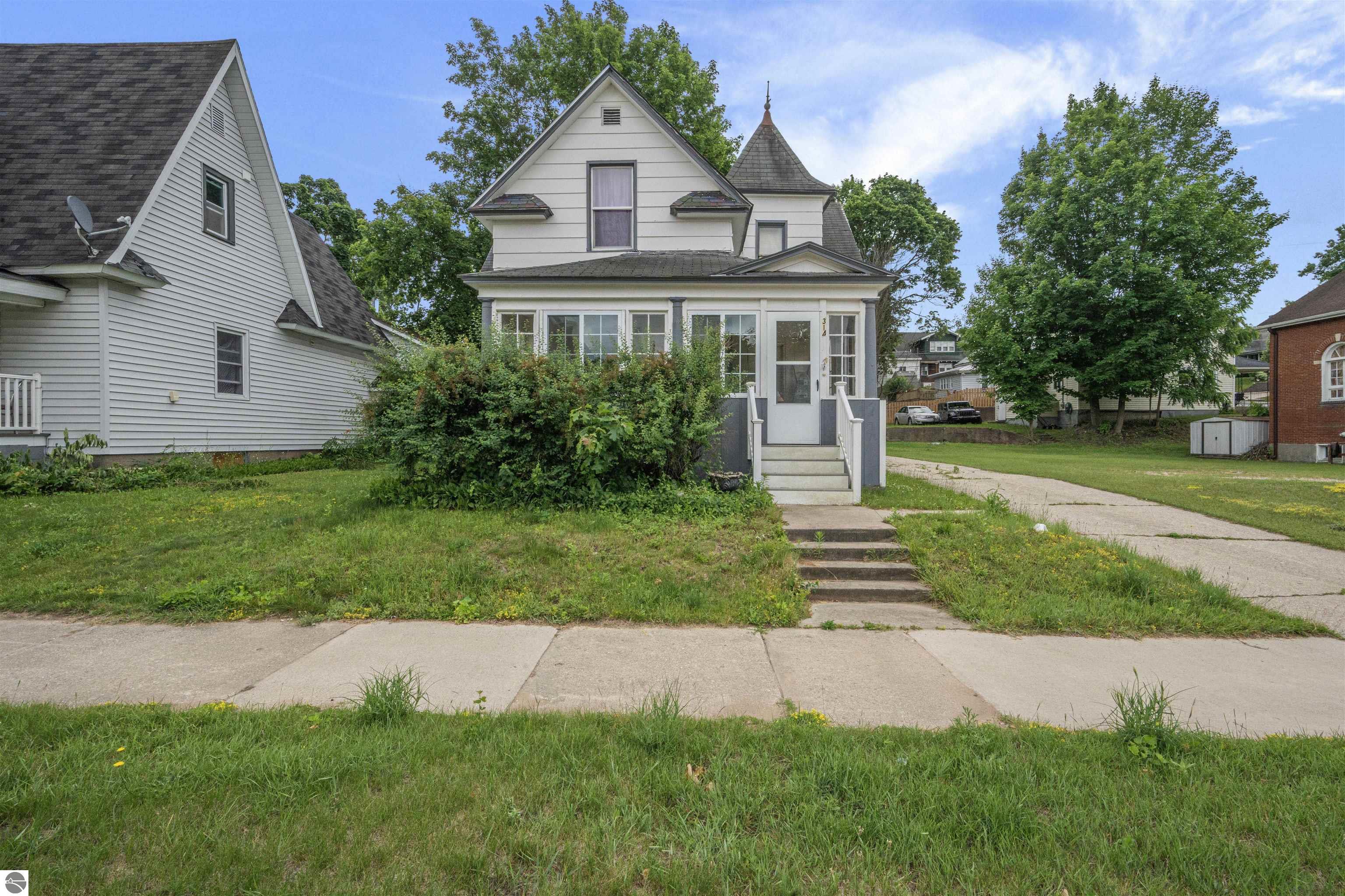 218 S Cottage, Cadillac, MI 49601 — Photo 36
