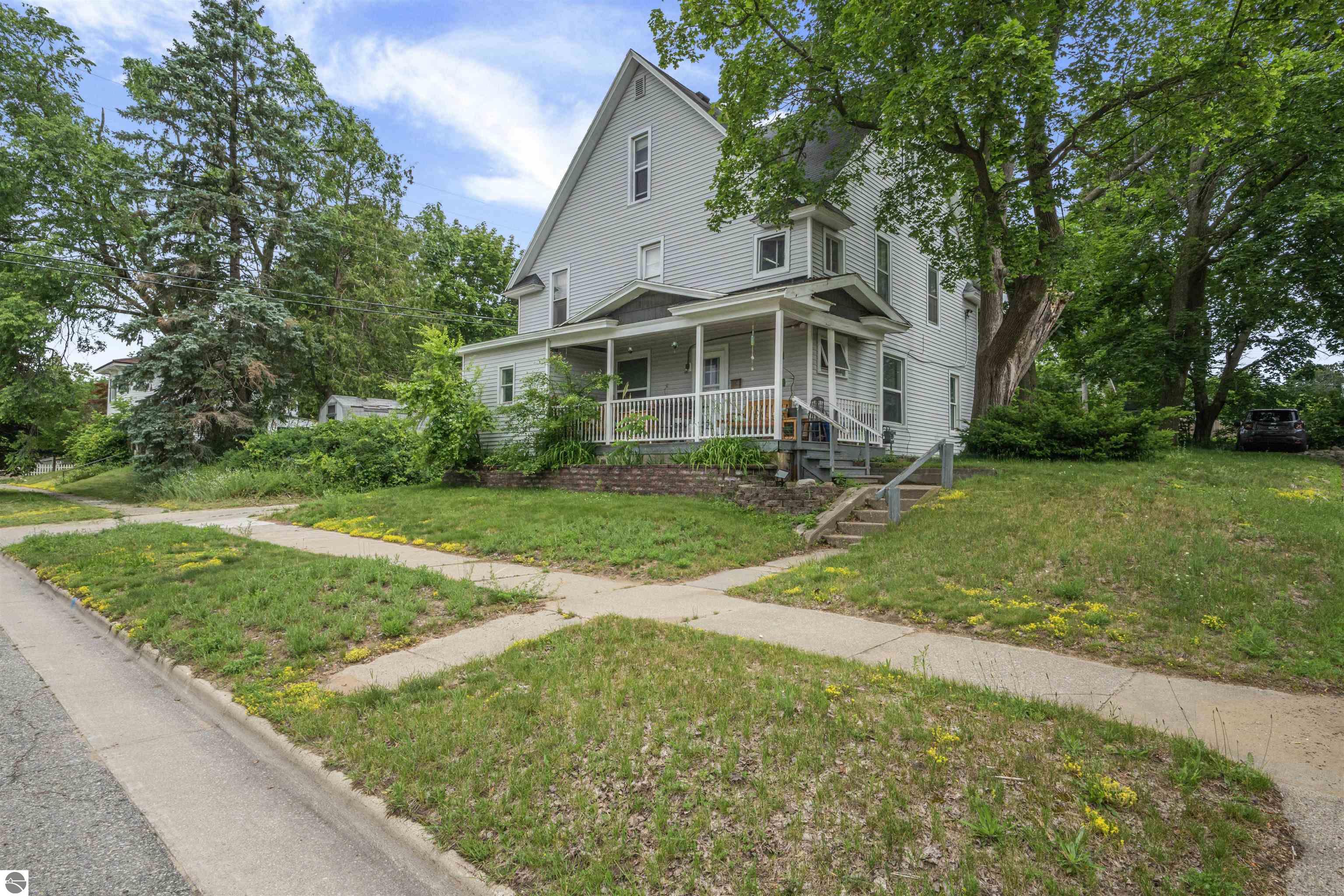 314 E Pine, Cadillac, MI 49601 — Photo 37