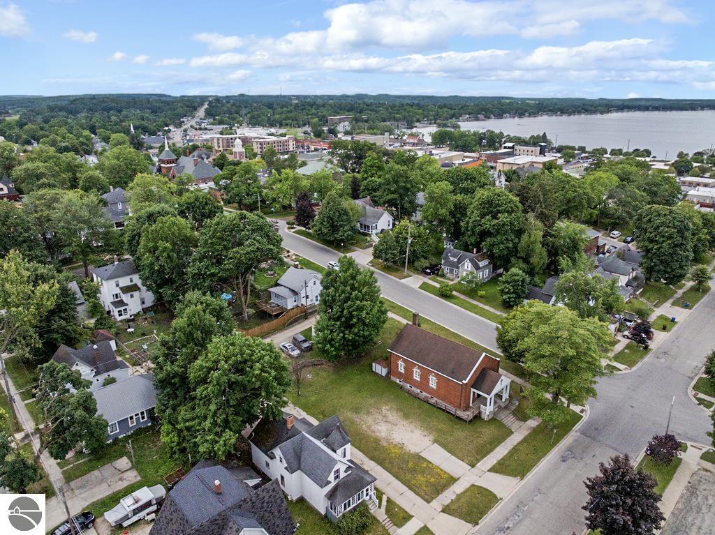 314 E Pine, Cadillac, MI 49601 — Photo 47