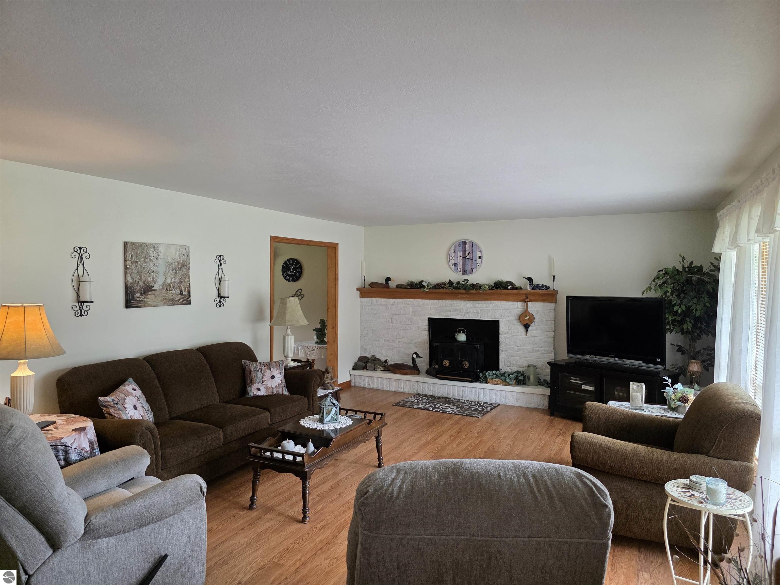 2353 Mills Road, Prescott, MI 48756 — Photo 9