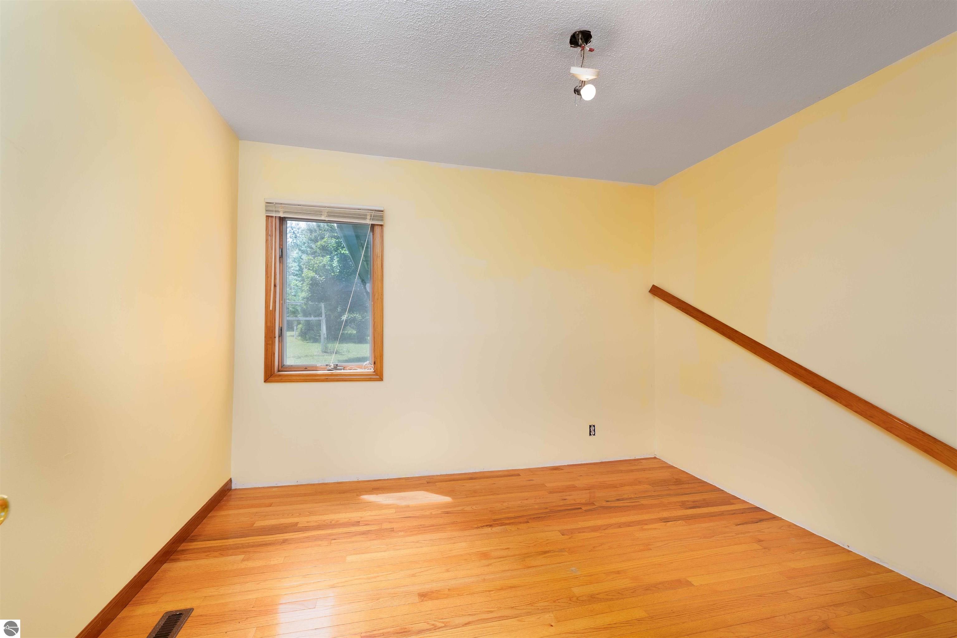 5201 W 14 Road, Mesick, MI 49668 — Photo 13
