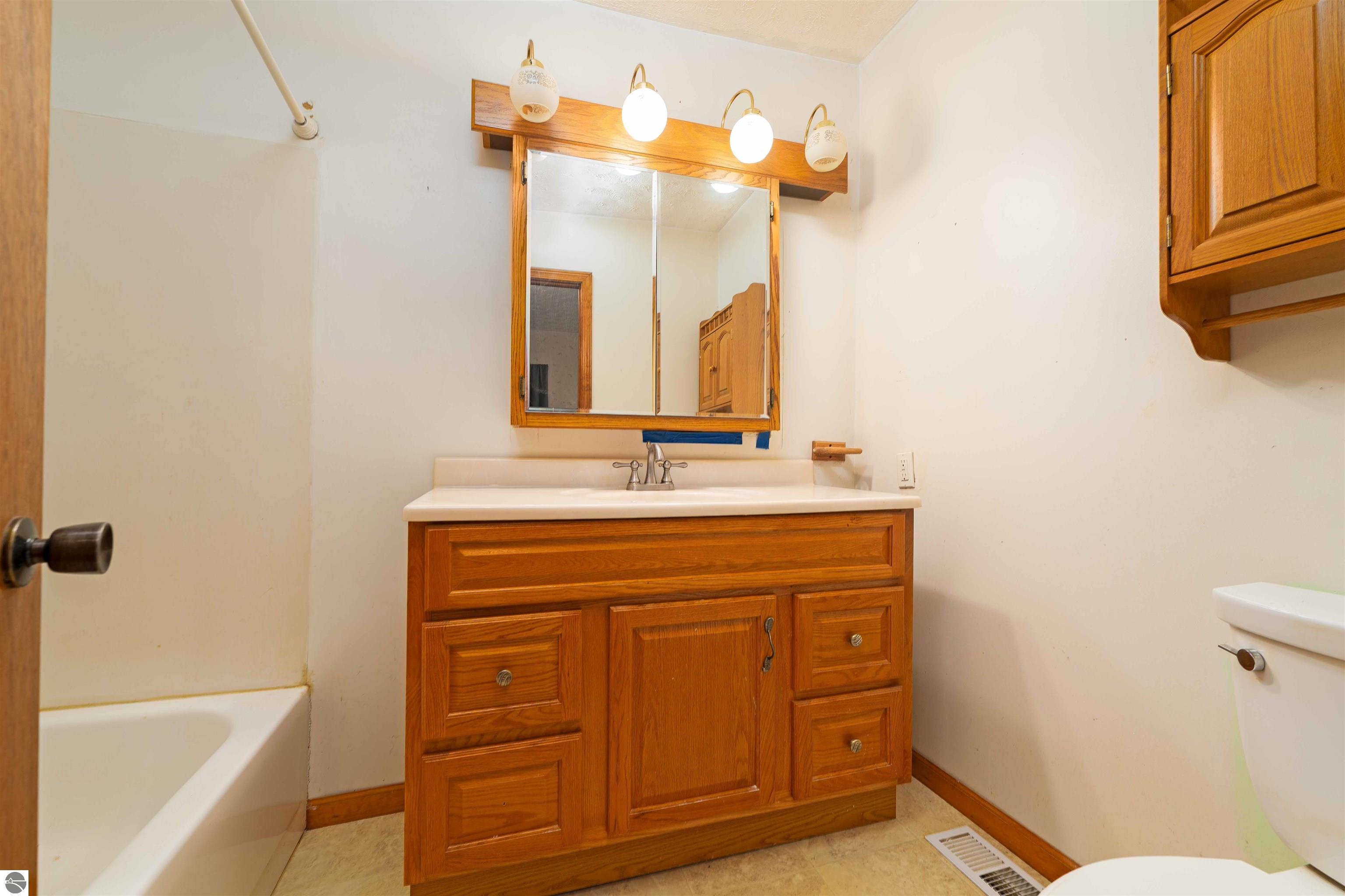 5201 W 14 Road, Mesick, MI 49668 — Photo 15