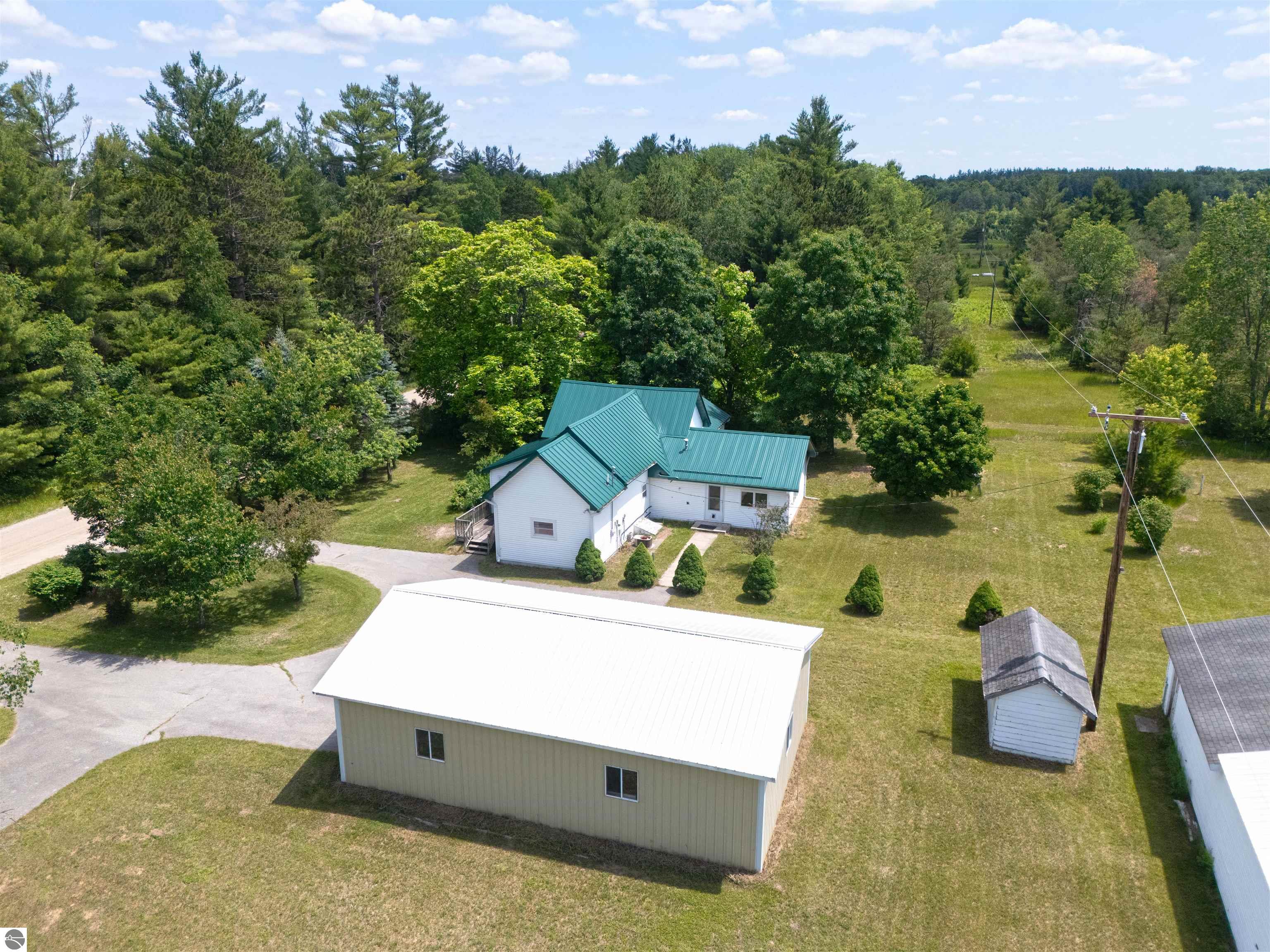 5201 W 14 Road, Mesick, MI 49668 — Photo 28