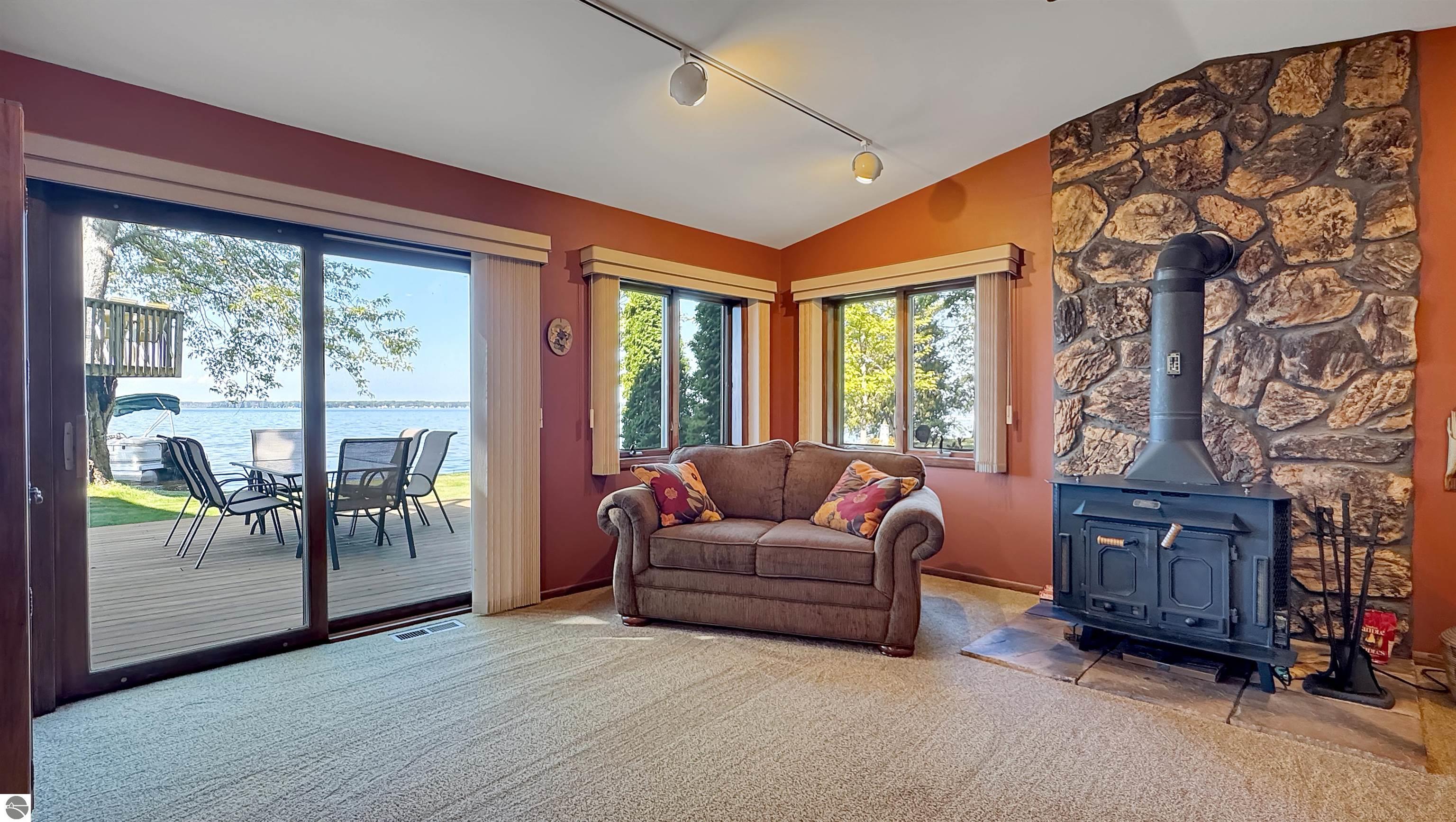 311 E Lake Mitchell Drive, Cadillac, MI 49601 — Photo 19