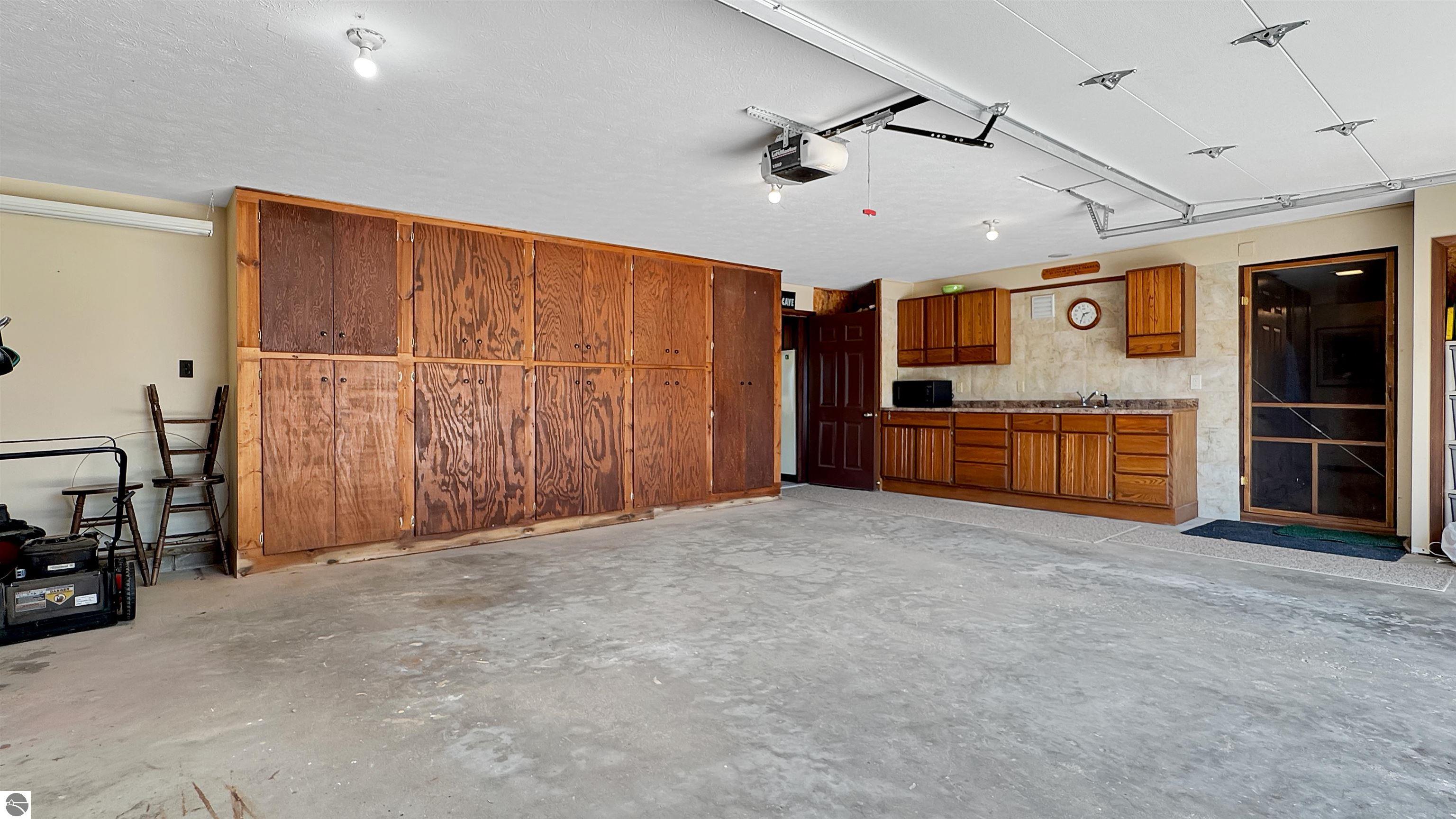 311 E Lake Mitchell Drive, Cadillac, MI 49601 — Photo 33