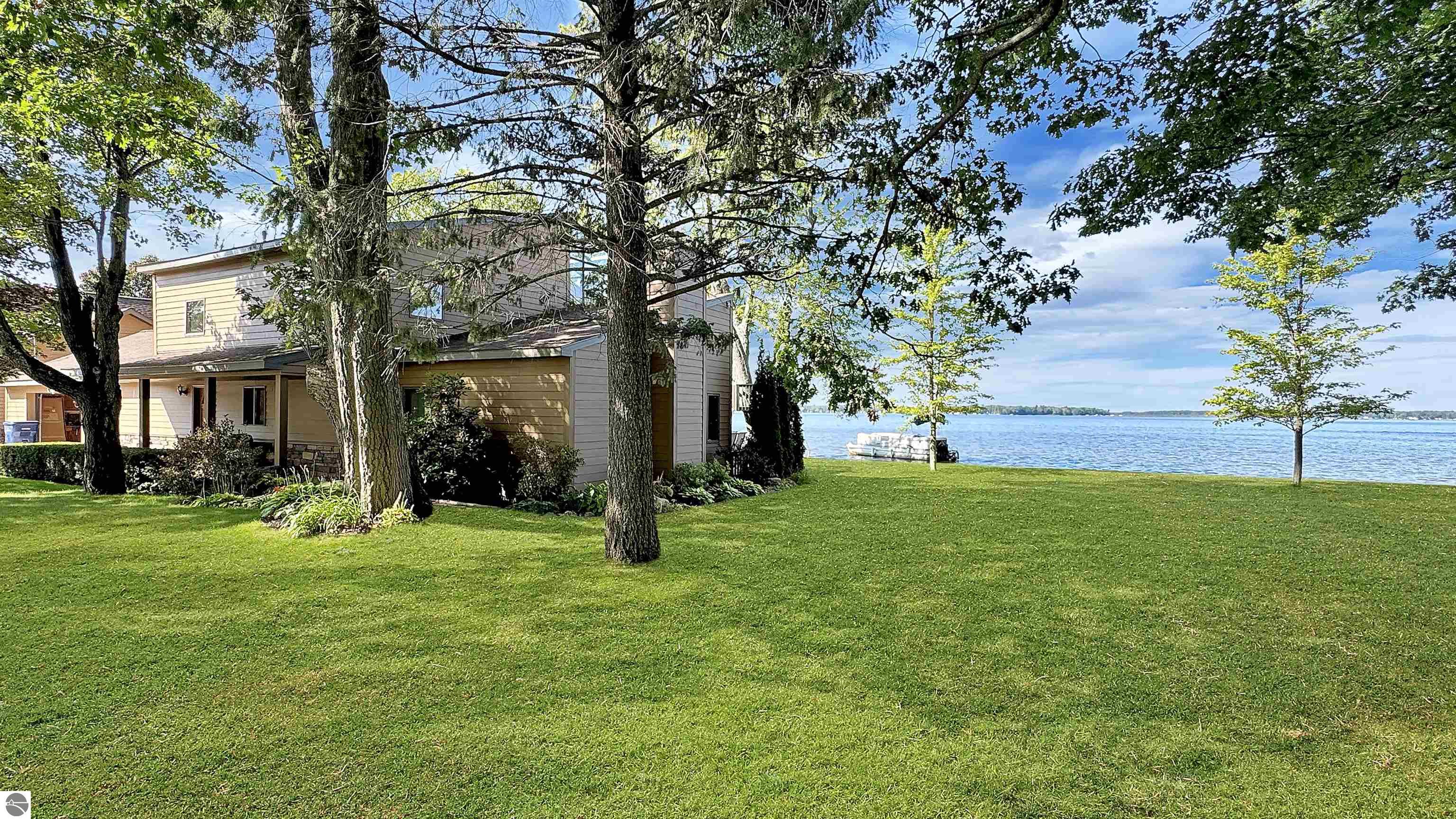 311 E Lake Mitchell Drive, Cadillac, MI 49601 — Photo 60