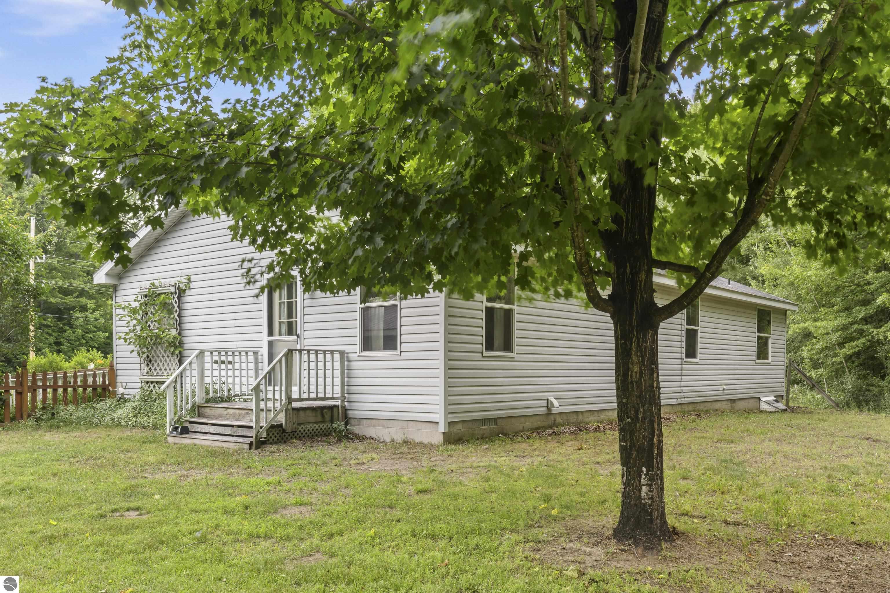 3839 Wallaker Road, Benzonia, MI 49616 — Photo 35