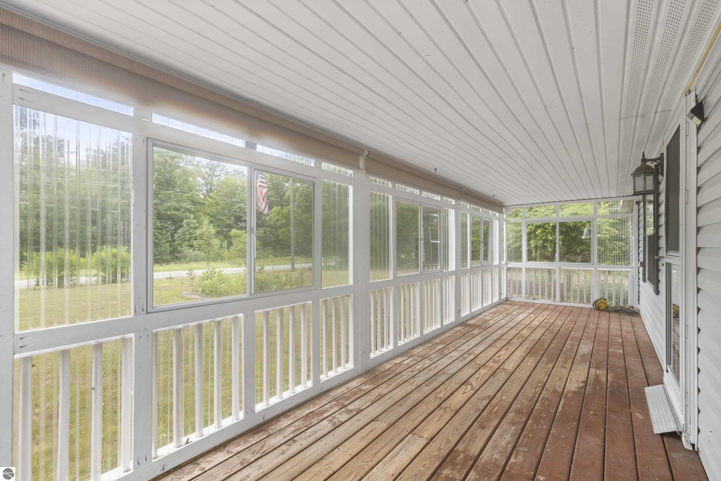 3839 Wallaker Road, Benzonia, MI 49616 — Photo 10