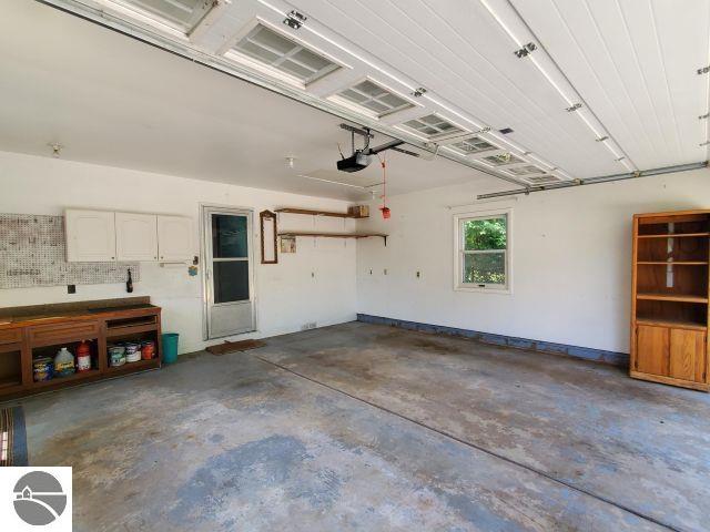 200 Mcdonald Drive, Houghton Lake, MI 48629 — Photo 18