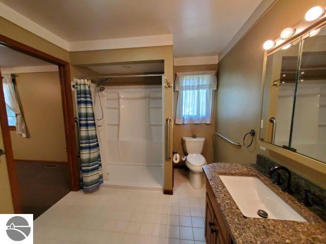 200 Mcdonald Drive, Houghton Lake, MI 48629 — Photo 29