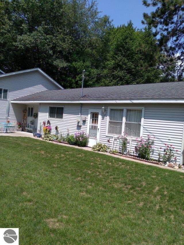 200 Mcdonald Drive, Houghton Lake, MI 48629 — Photo 8