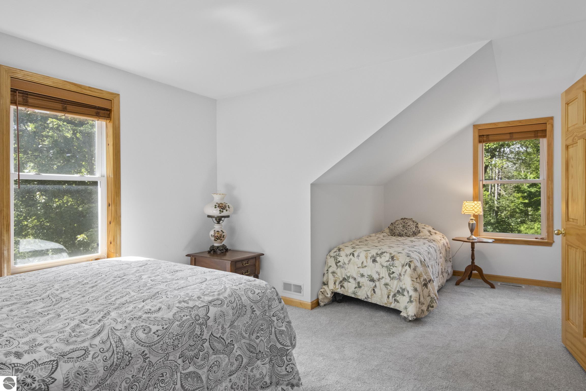 16514 Vondra, Thompsonville, MI 49683 — Photo 13