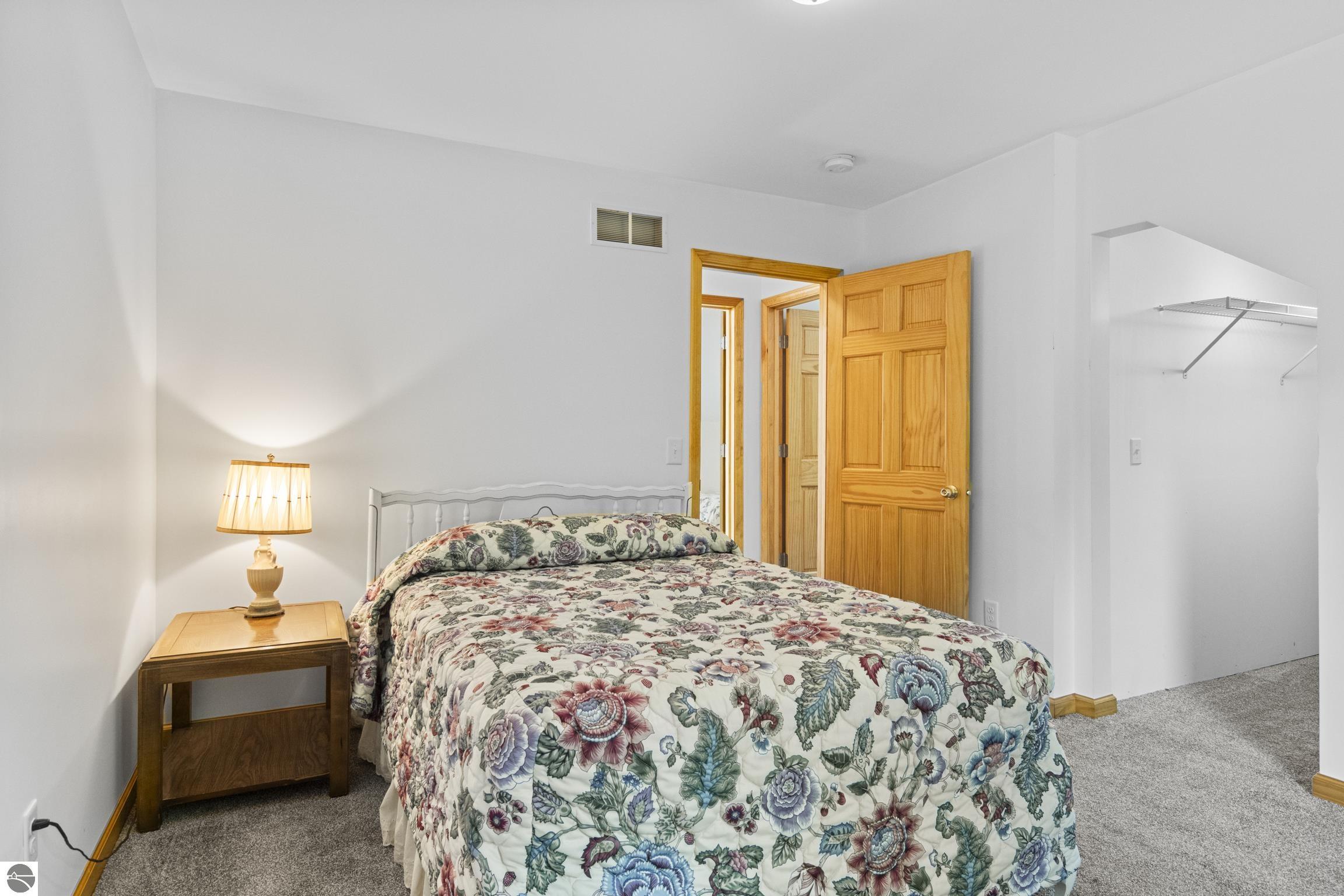 16514 Vondra, Thompsonville, MI 49683 — Photo 15