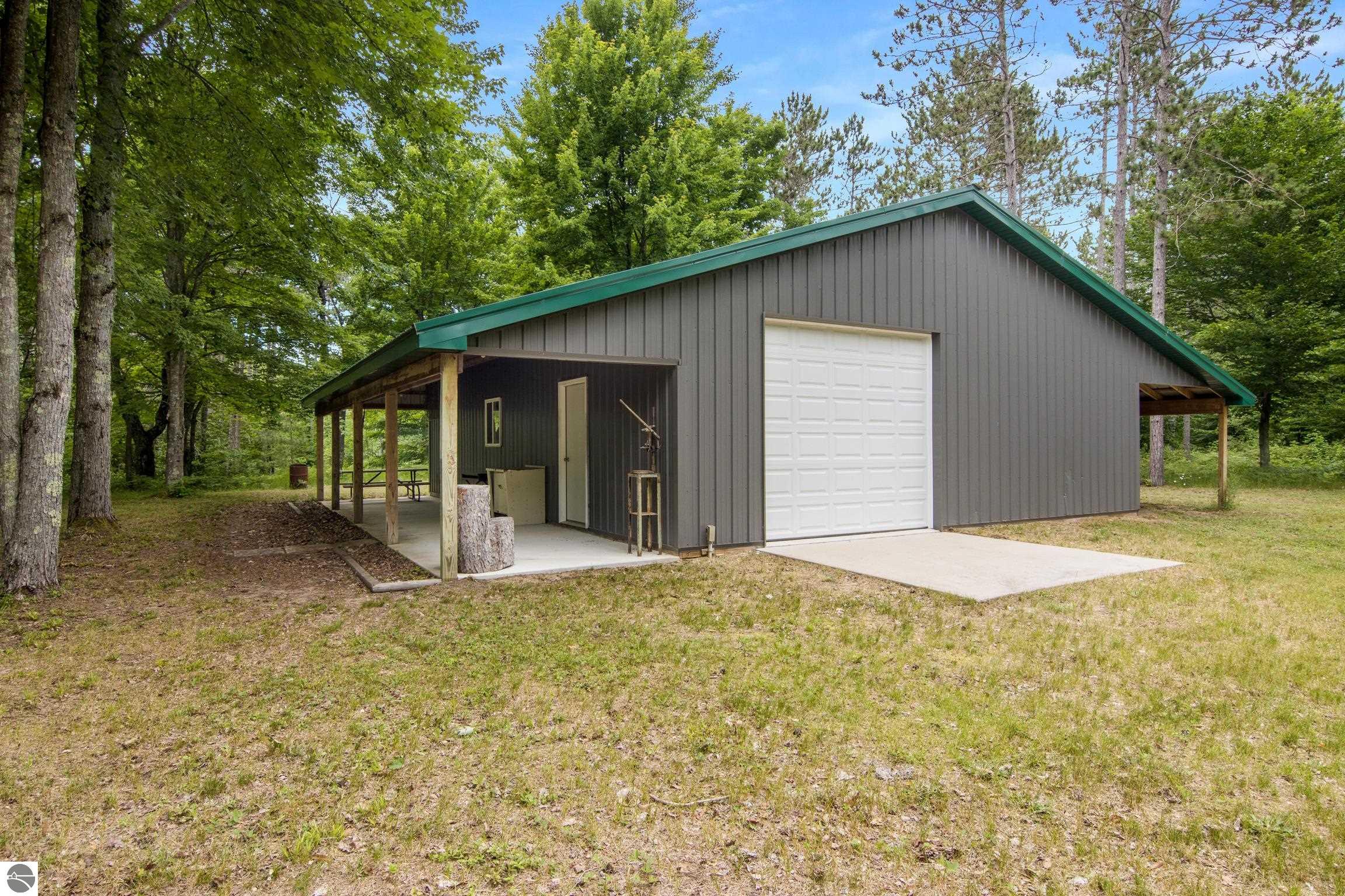 16514 Vondra, Thompsonville, MI 49683 — Photo 21