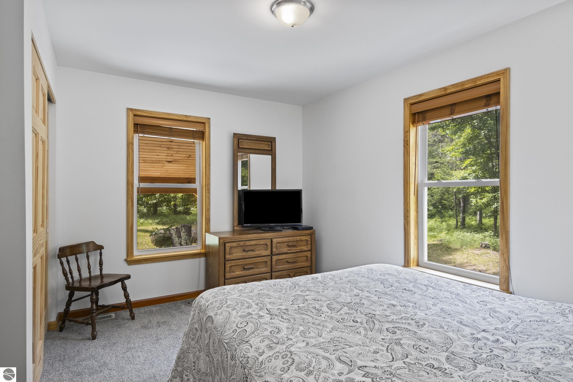 16514 Vondra, Thompsonville, MI 49683 — Photo 9