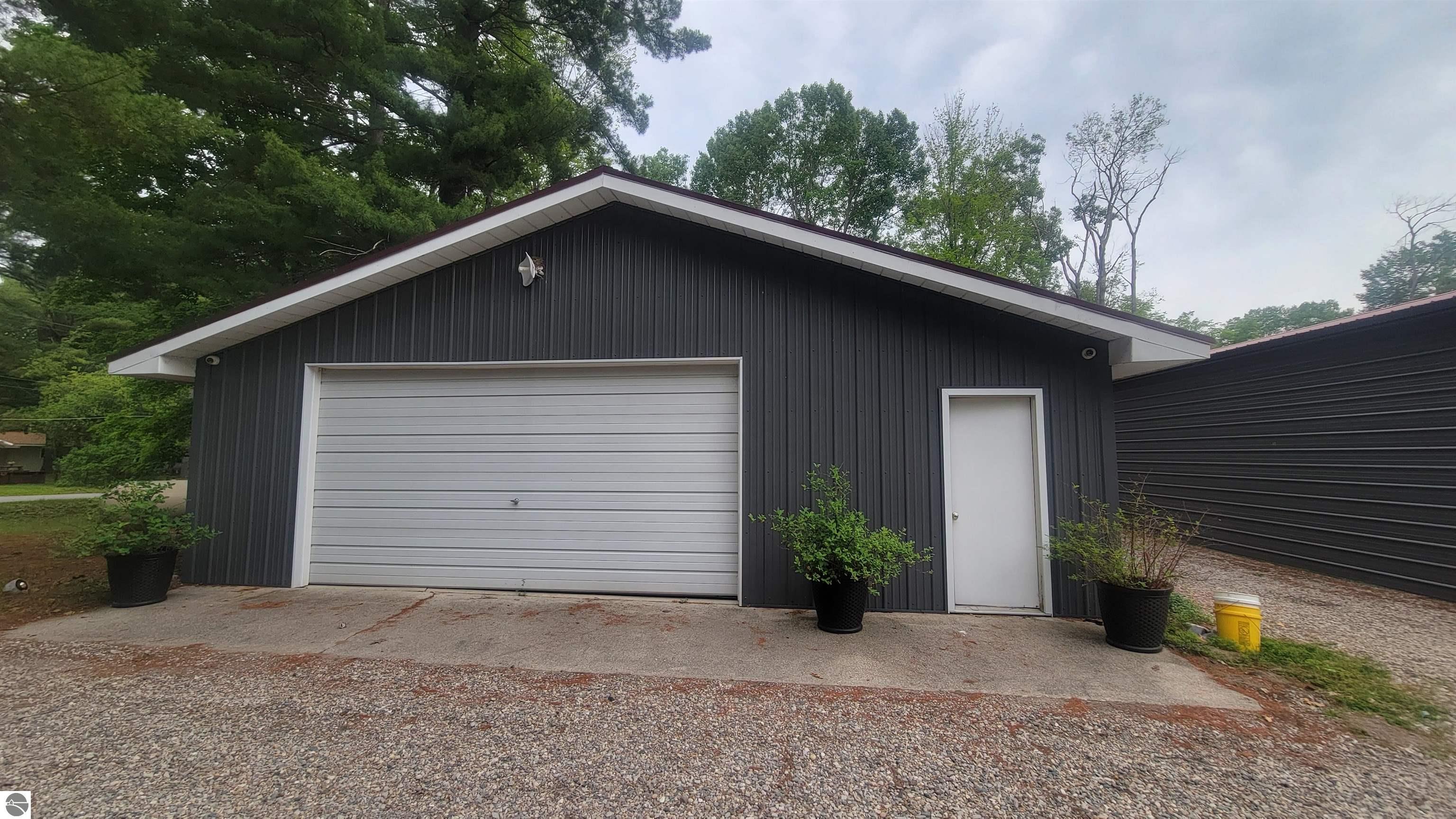 3619 Chippewa Drive, Glennie, MI 48737 — Photo 3