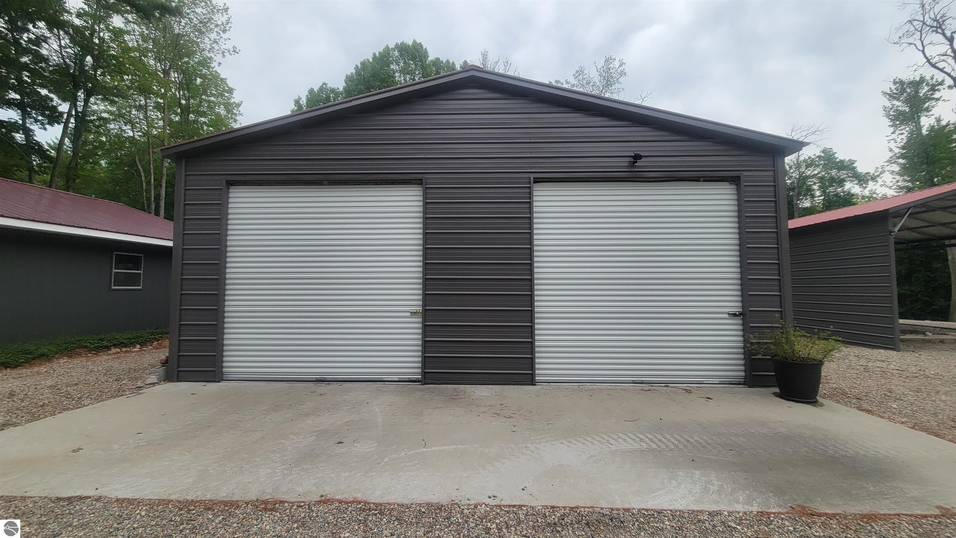 3619 Chippewa Drive, Glennie, MI 48737 — Photo 4