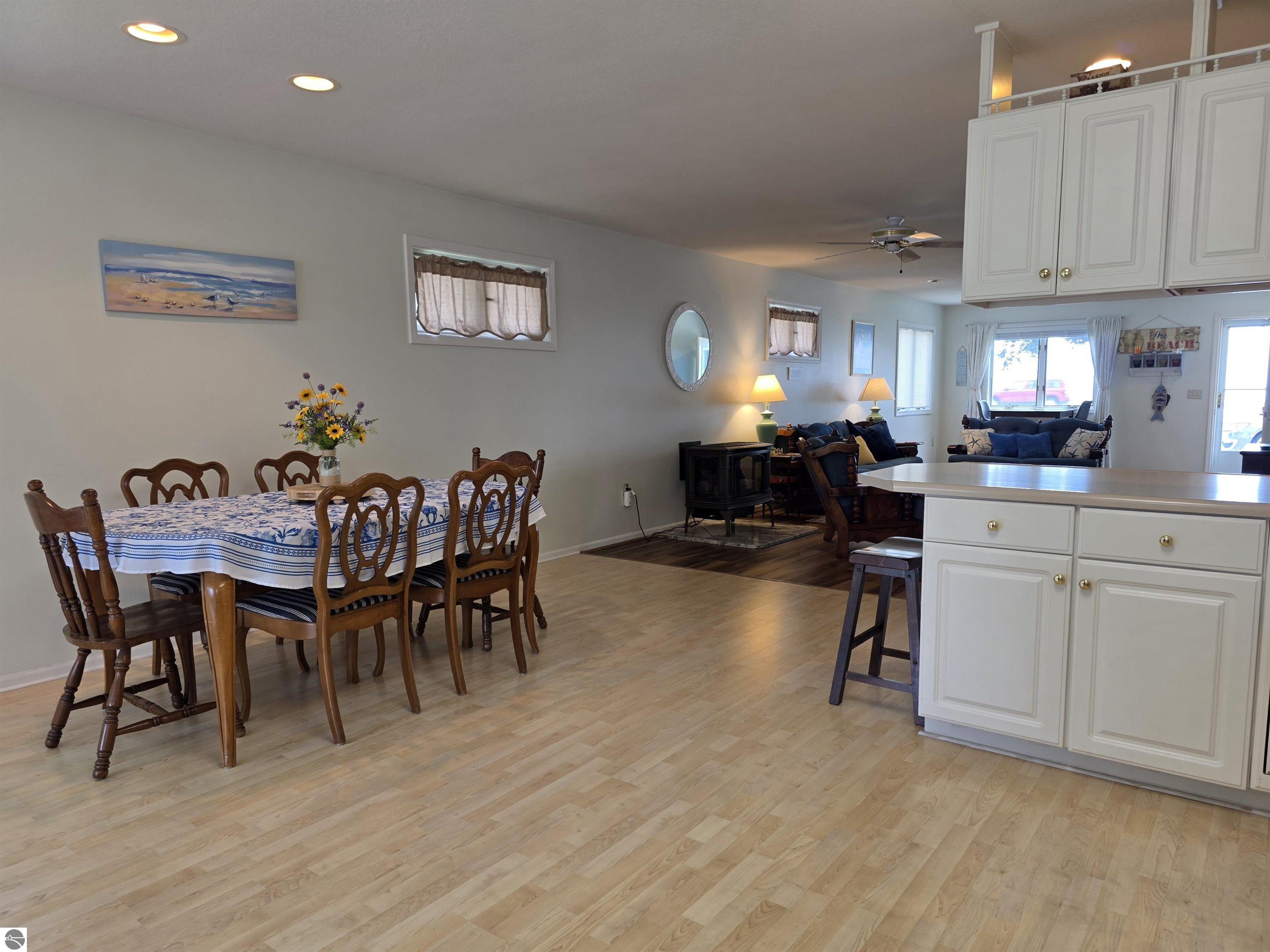 808 W Lake Street, Tawas City, MI 48763 — Photo 13