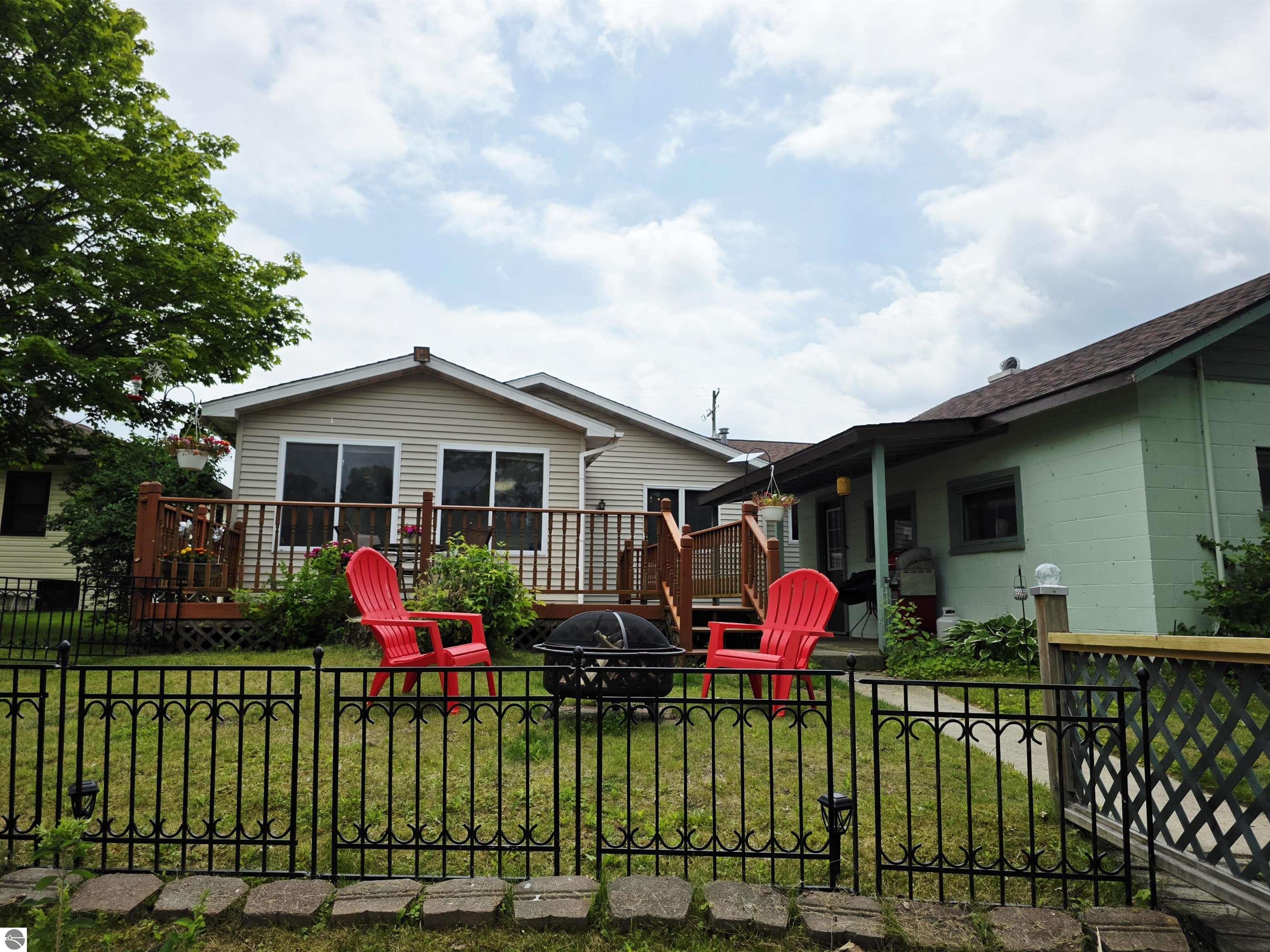 808 W Lake Street, Tawas City, MI 48763 — Photo 46